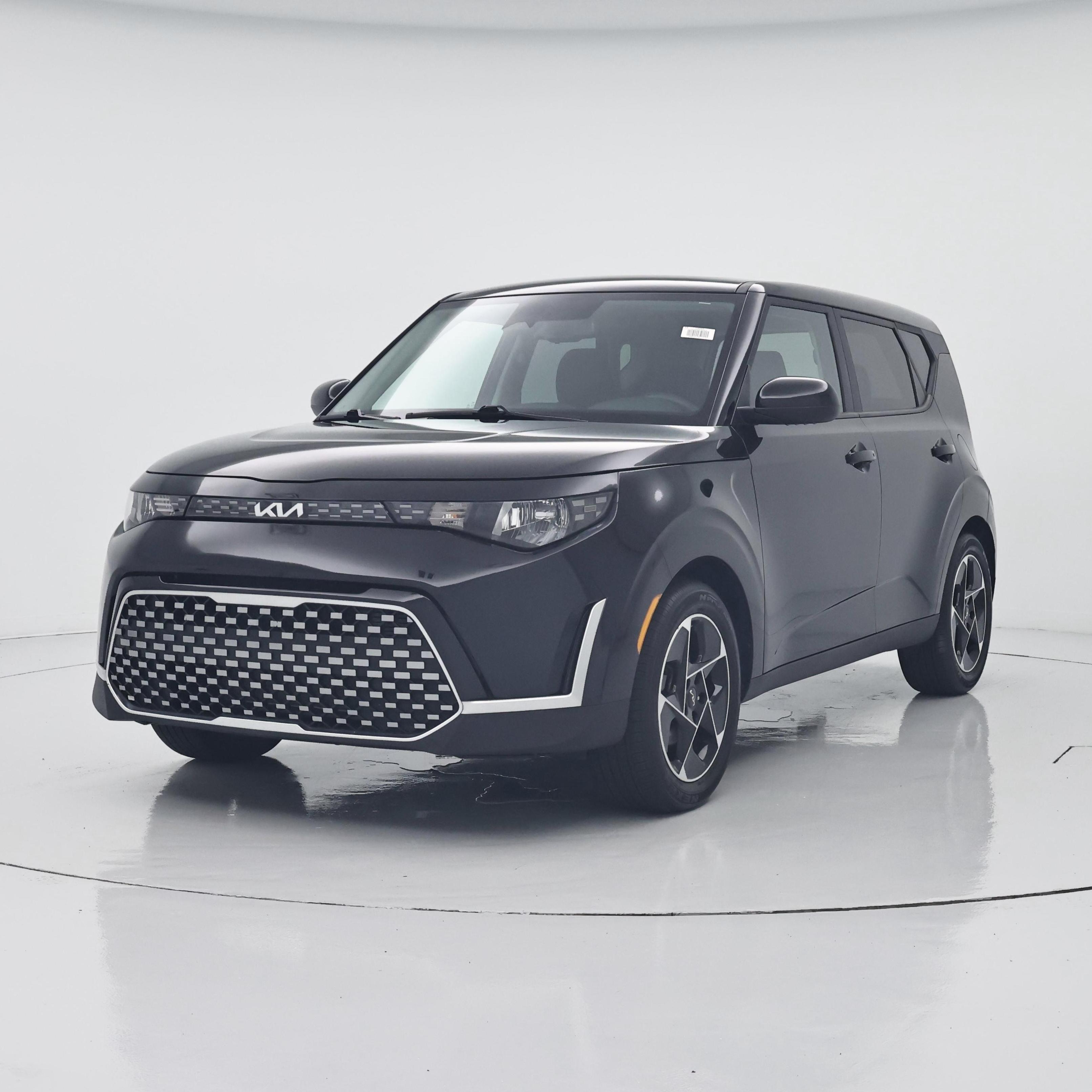 Thumbnail: 2023 Kia Soul - 4