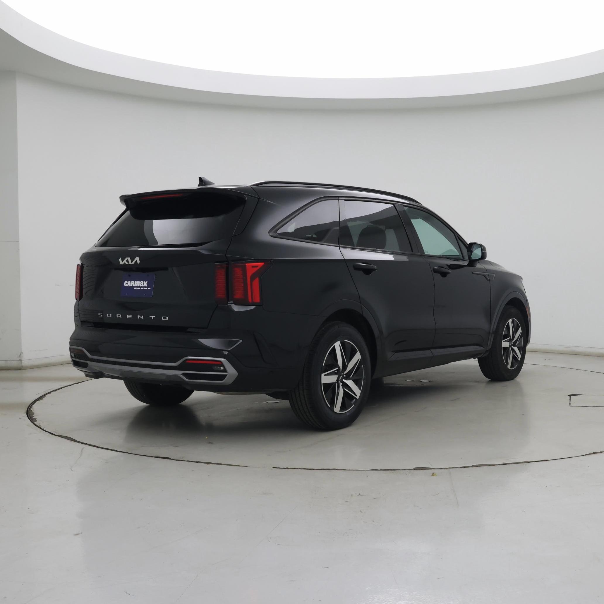 Thumbnail: 2022 Kia Sorento - 8