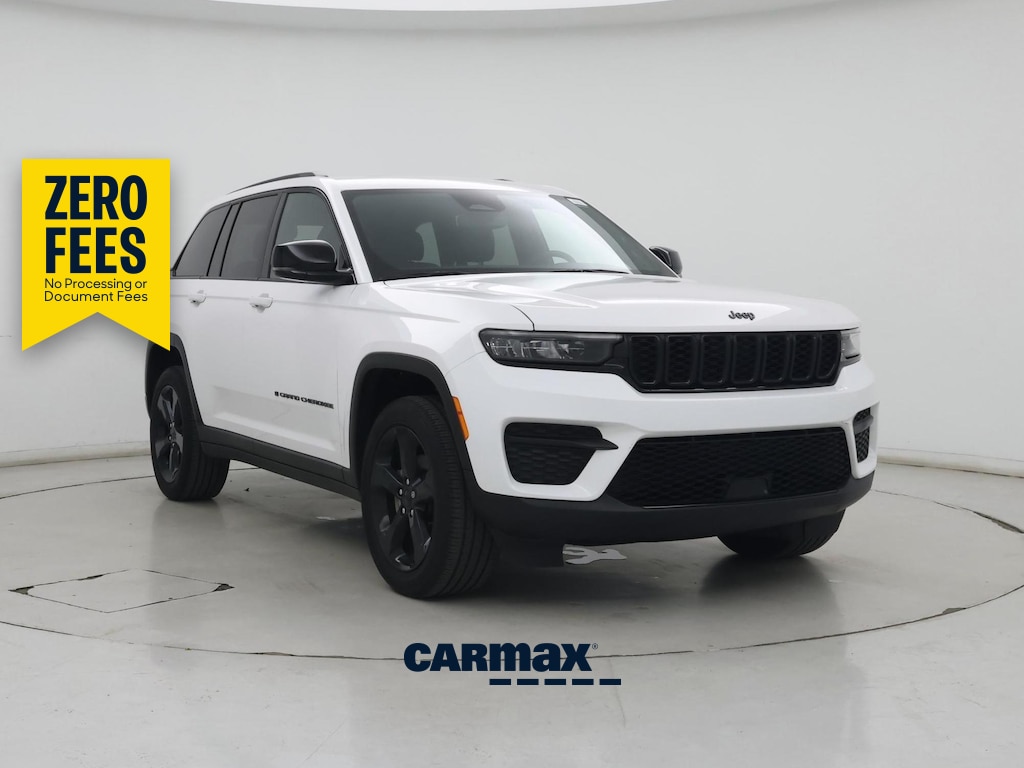 2023 Jeep Grand Cherokee Altitude 4WD