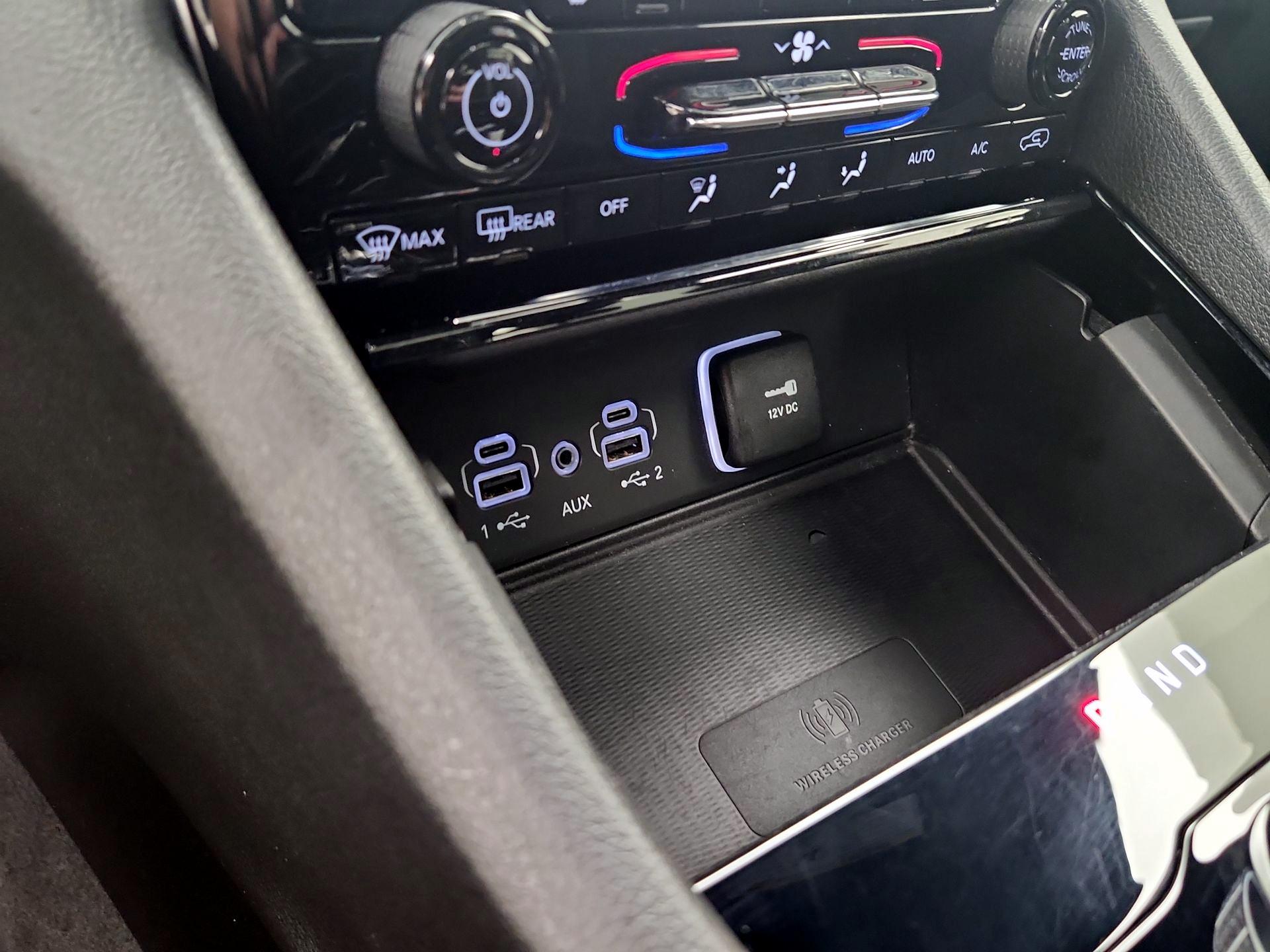 Thumbnail: 2023 Jeep Grand Cherokee - 18