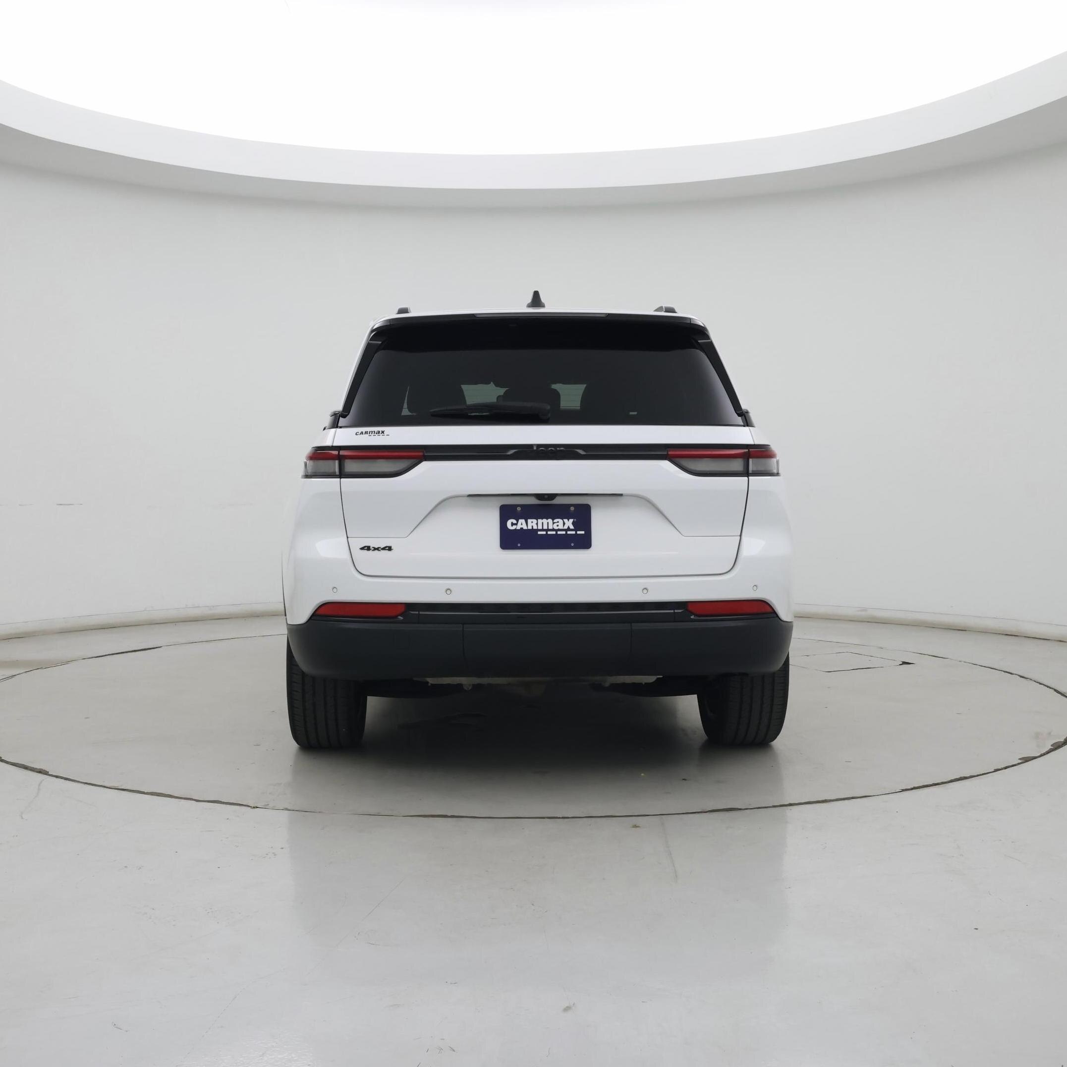 Thumbnail: 2023 Jeep Grand Cherokee - 6