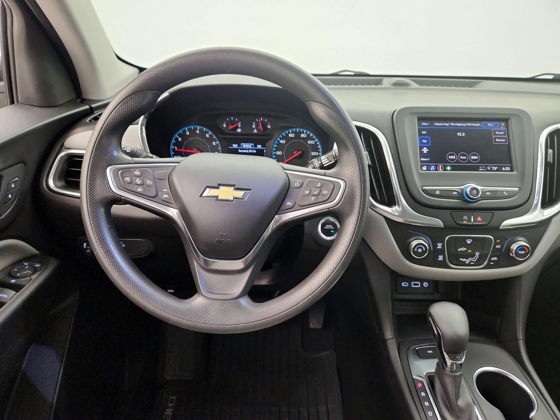 Thumbnail: 2022 Chevrolet Equinox - 10