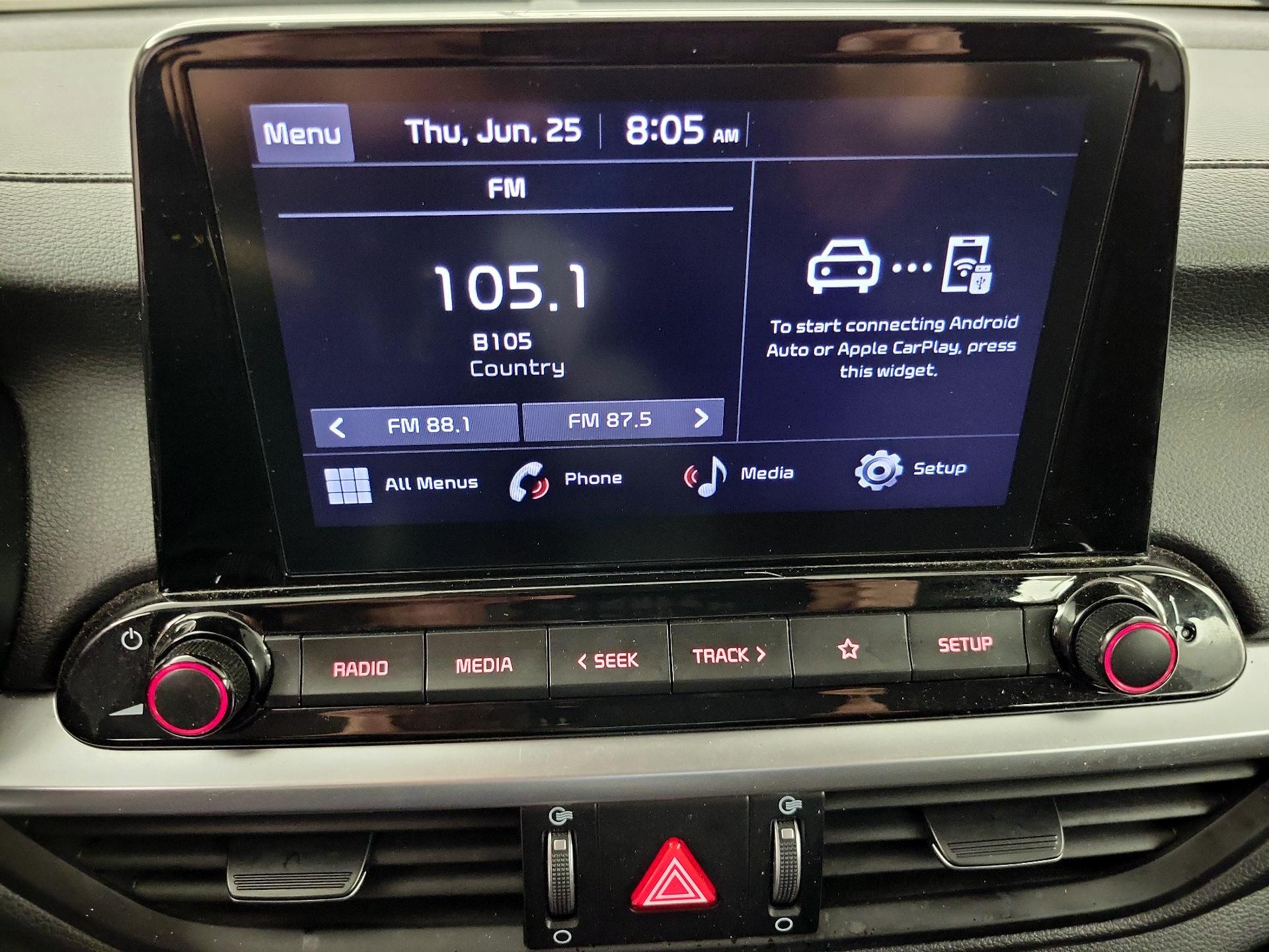 Thumbnail: 2023 Kia Forte - 15