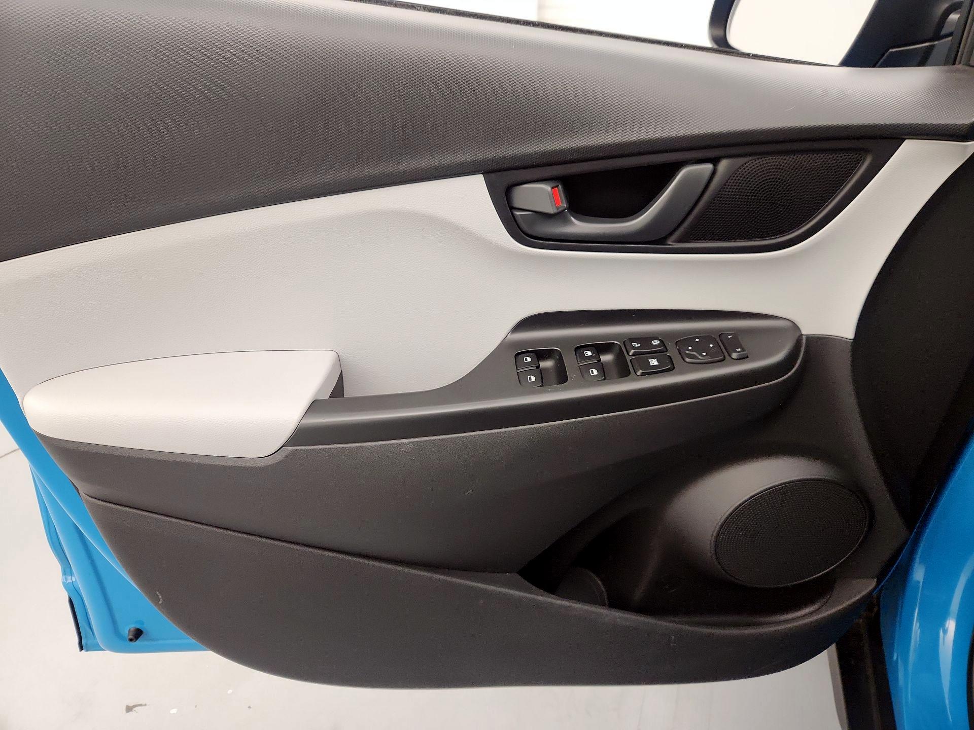 Thumbnail: 2023 Hyundai Kona - 12