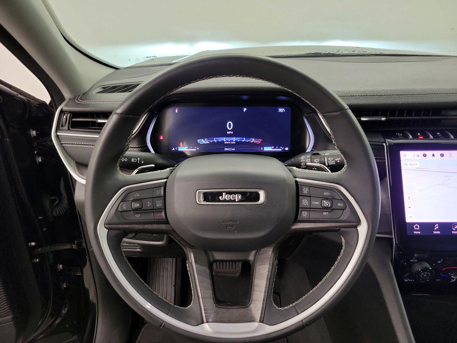 Thumbnail: 2023 Jeep Grand Cherokee - 10