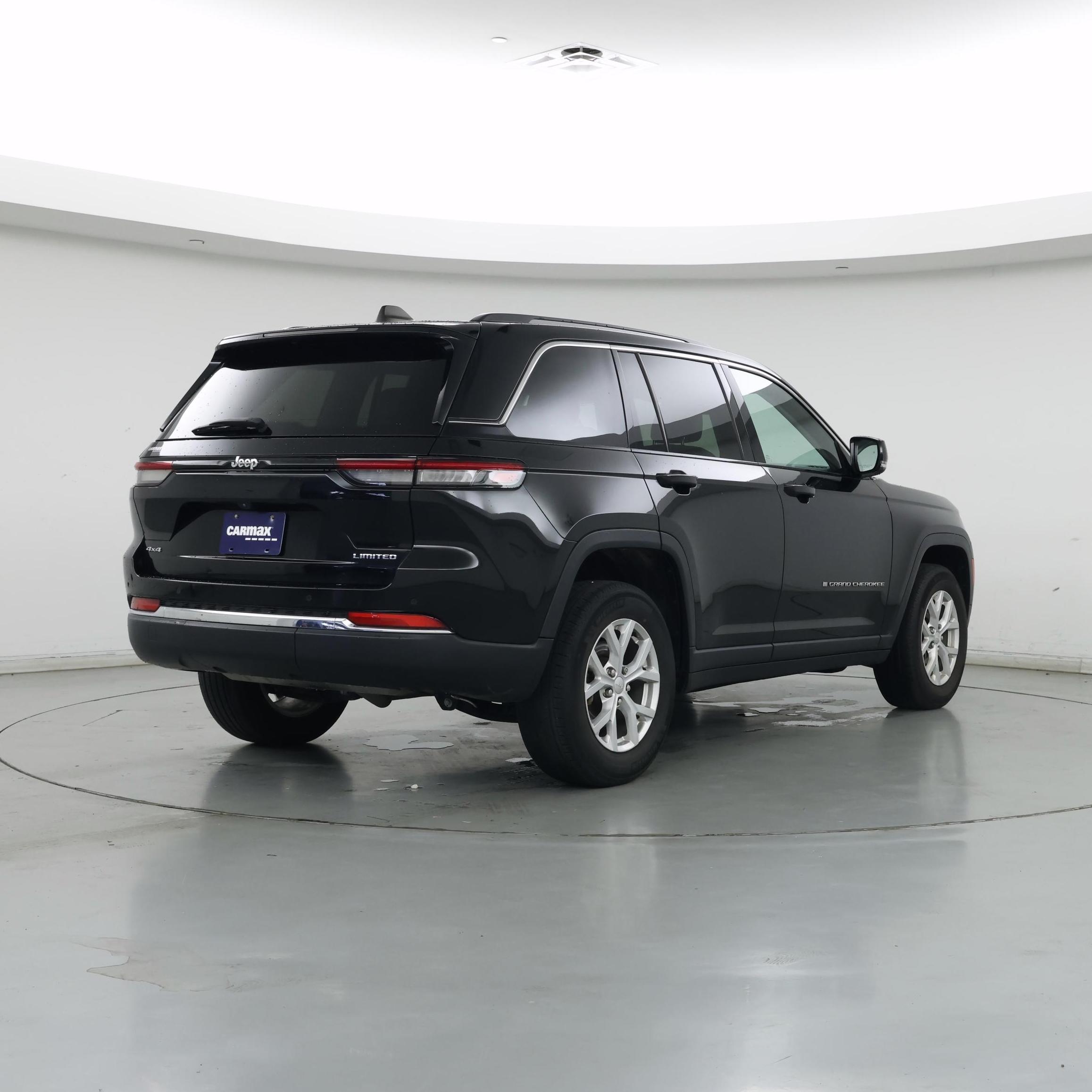 Thumbnail: 2023 Jeep Grand Cherokee - 8