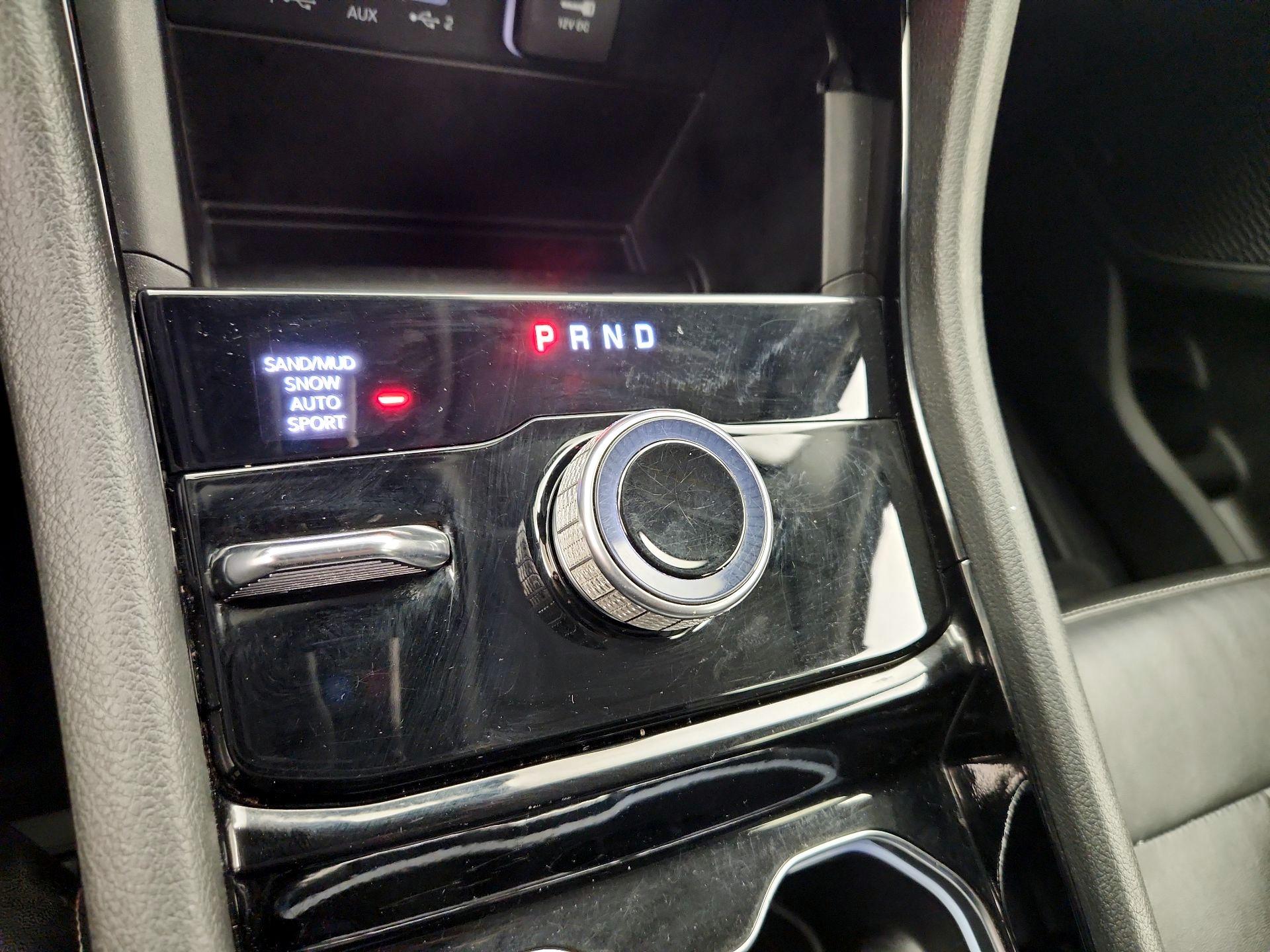 Thumbnail: 2023 Jeep Grand Cherokee - 18