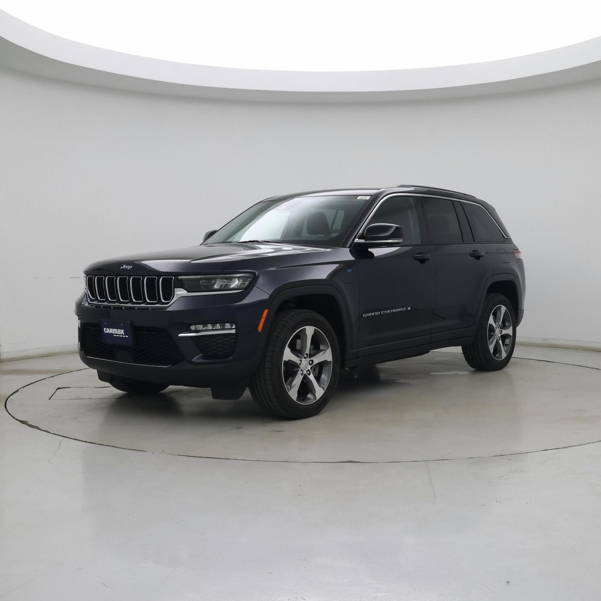 Thumbnail: 2022 Jeep Grand Cherokee - 4