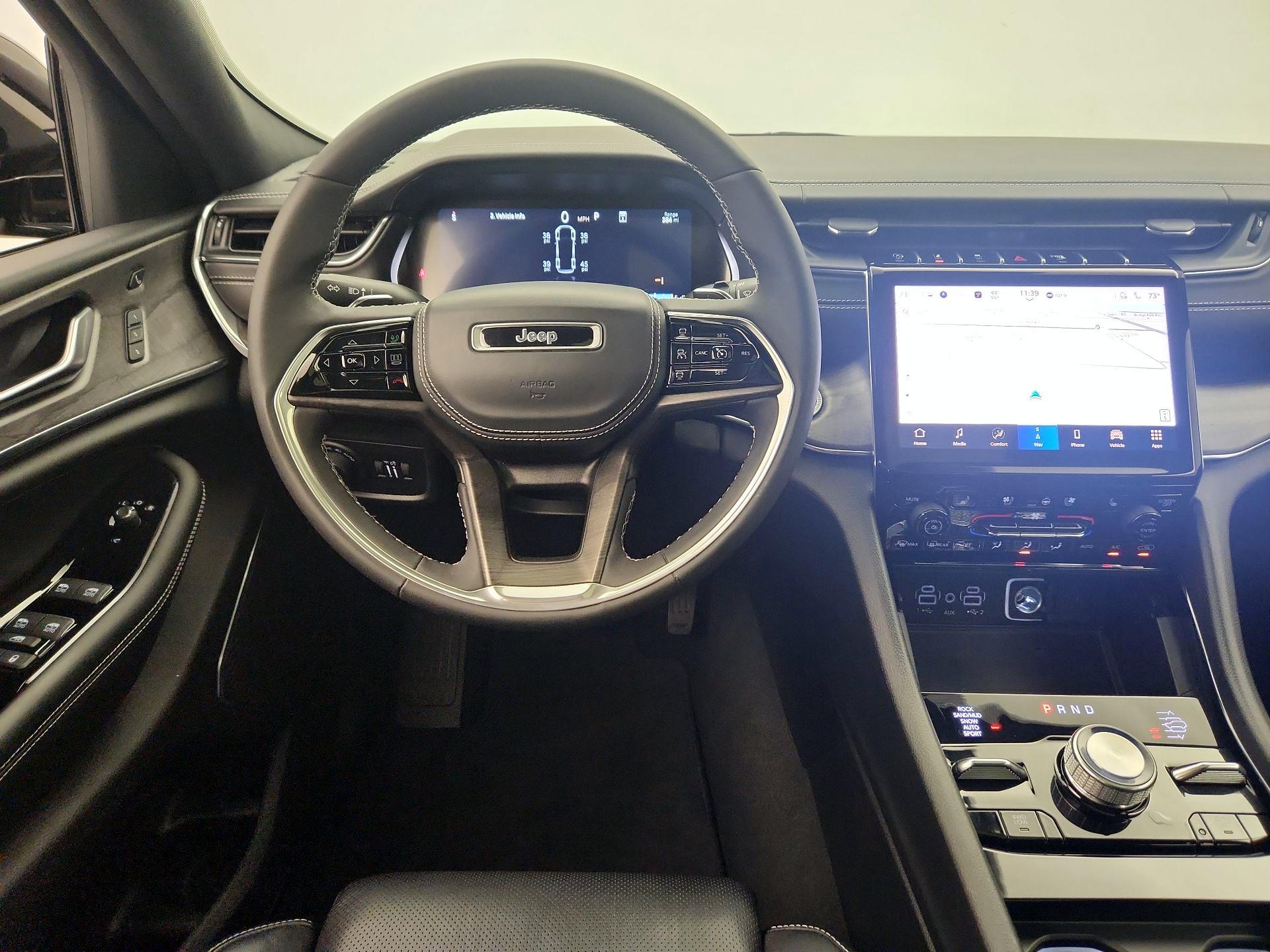 Thumbnail: 2023 Jeep Grand Cherokee L - 10