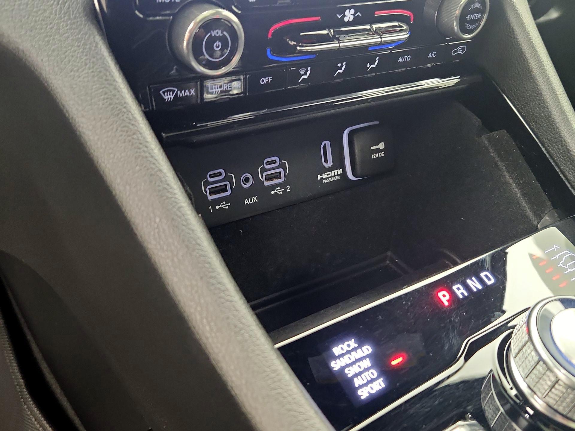 Thumbnail: 2023 Jeep Grand Cherokee L - 19