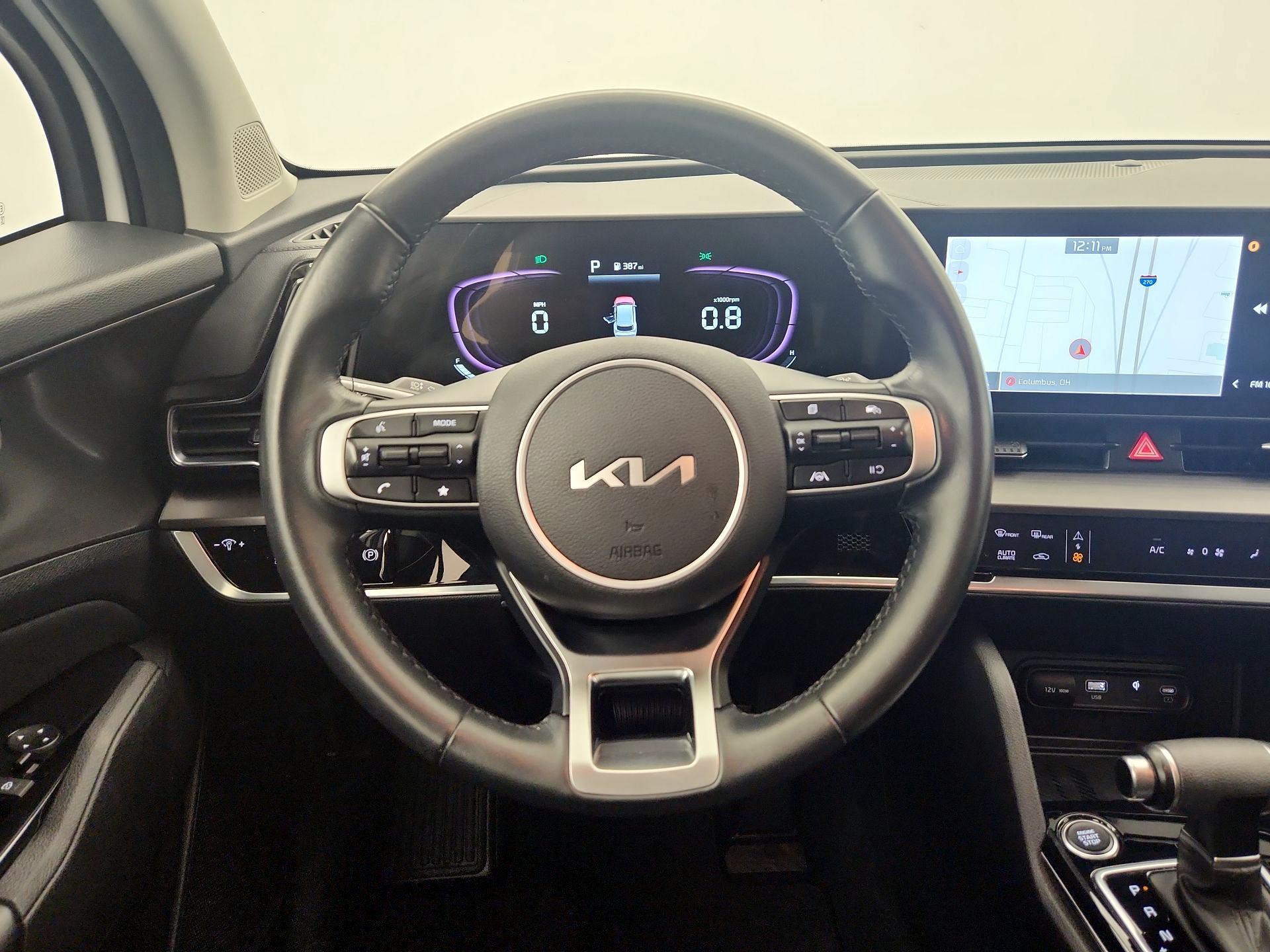 Thumbnail: 2023 Kia Sportage - 10
