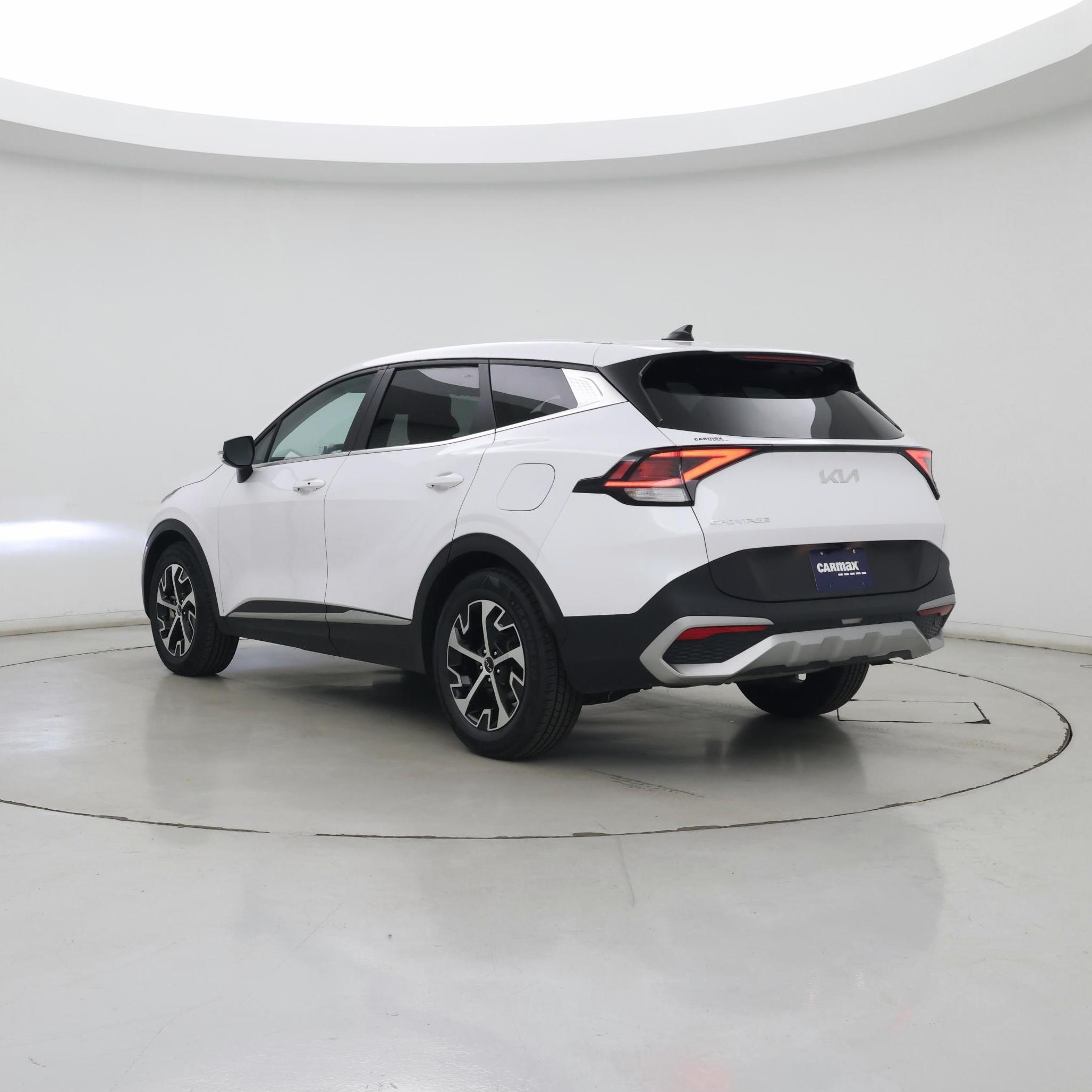 Thumbnail: 2023 Kia Sportage - 2