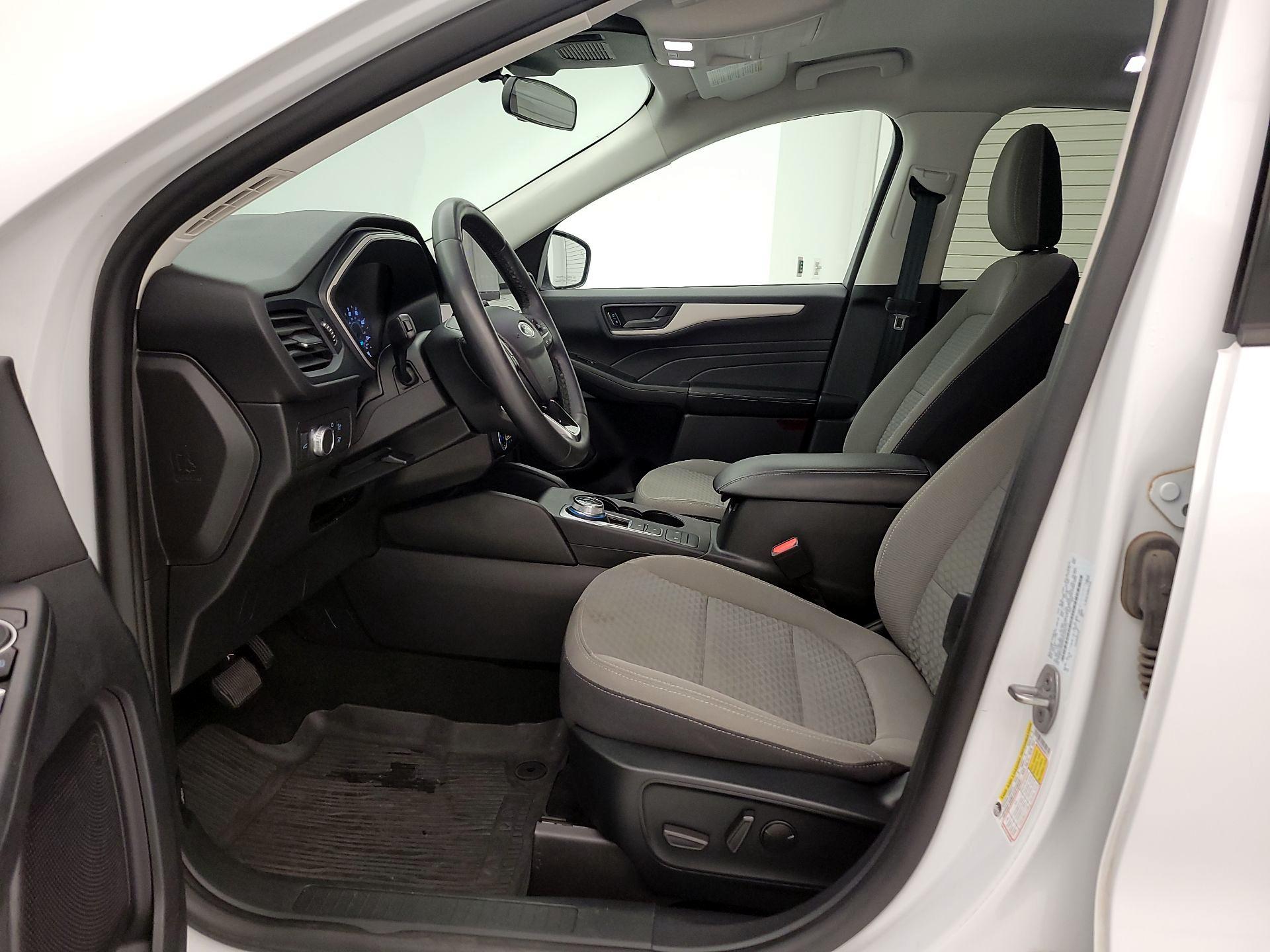 Thumbnail: 2022 Ford Escape - 11