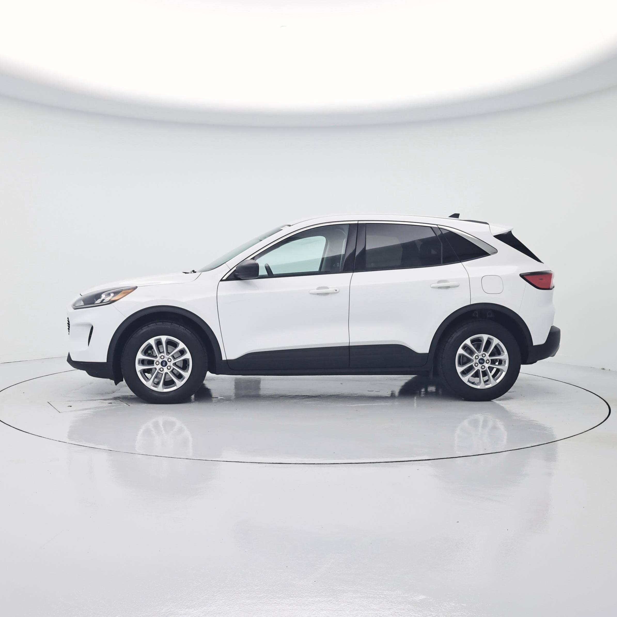 Thumbnail: 2022 Ford Escape - 3