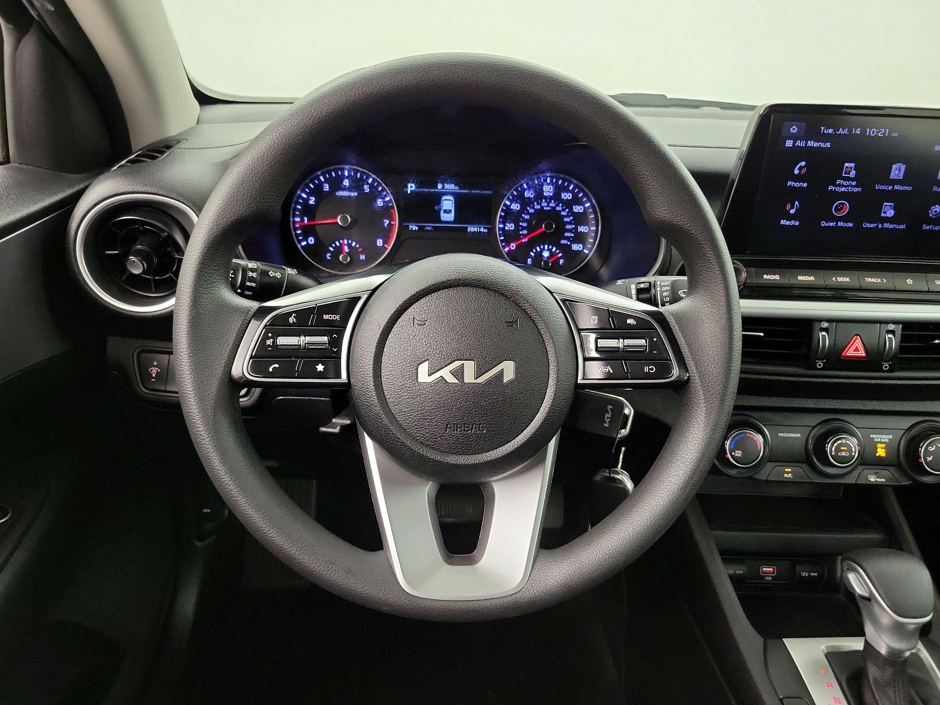 Thumbnail: 2022 Kia Forte - 10