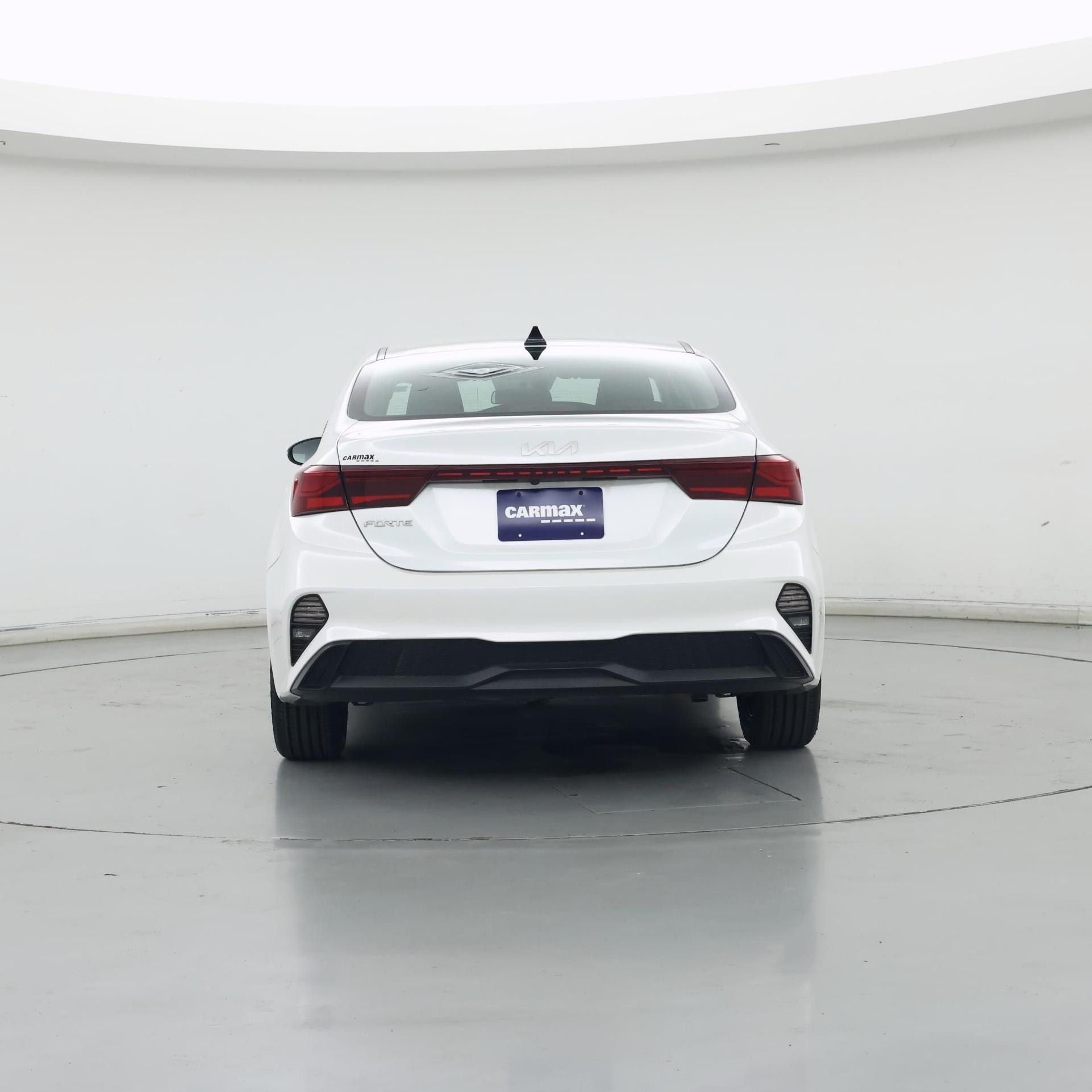 Thumbnail: 2022 Kia Forte - 6