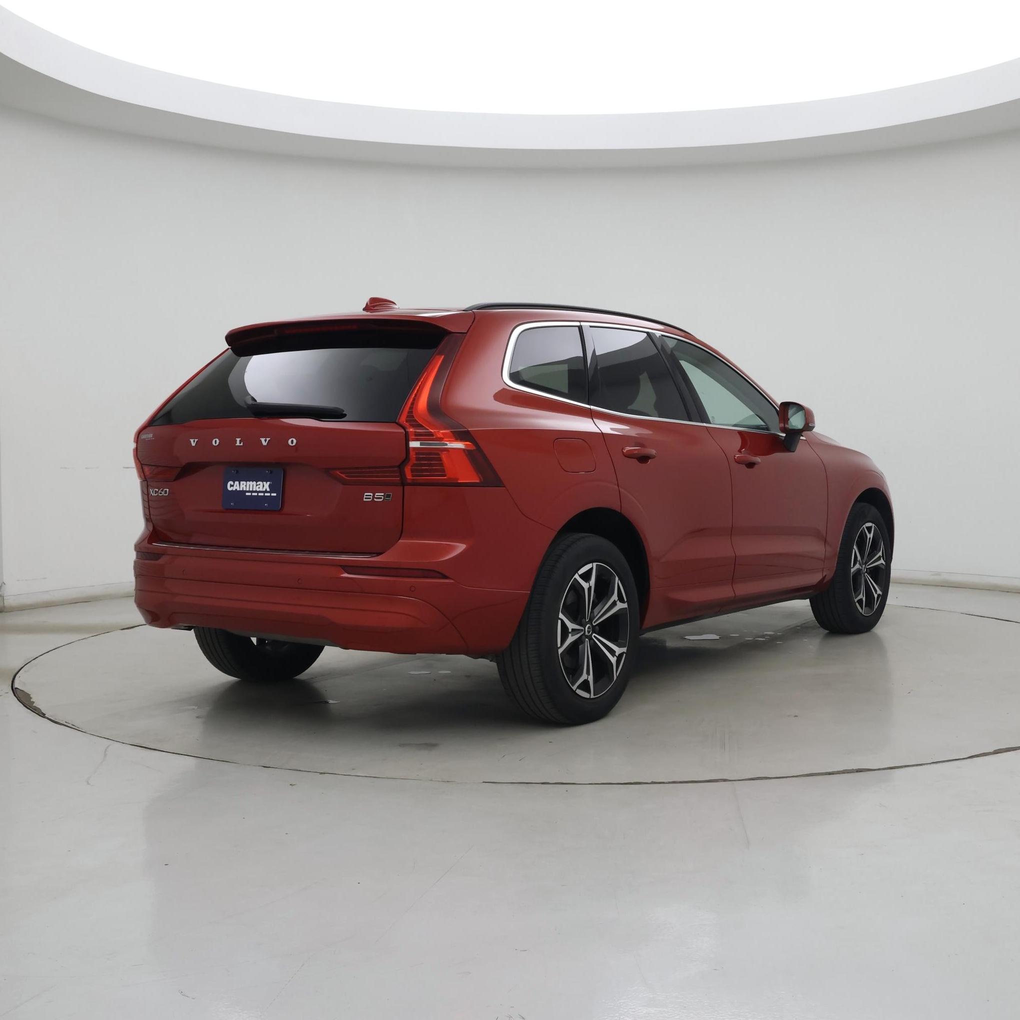 Thumbnail: 2022 Volvo XC60 - 8