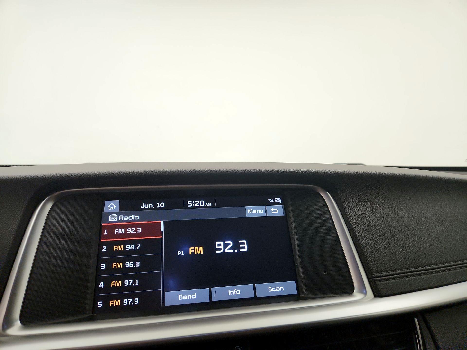 Thumbnail: 2019 Kia Optima - 15
