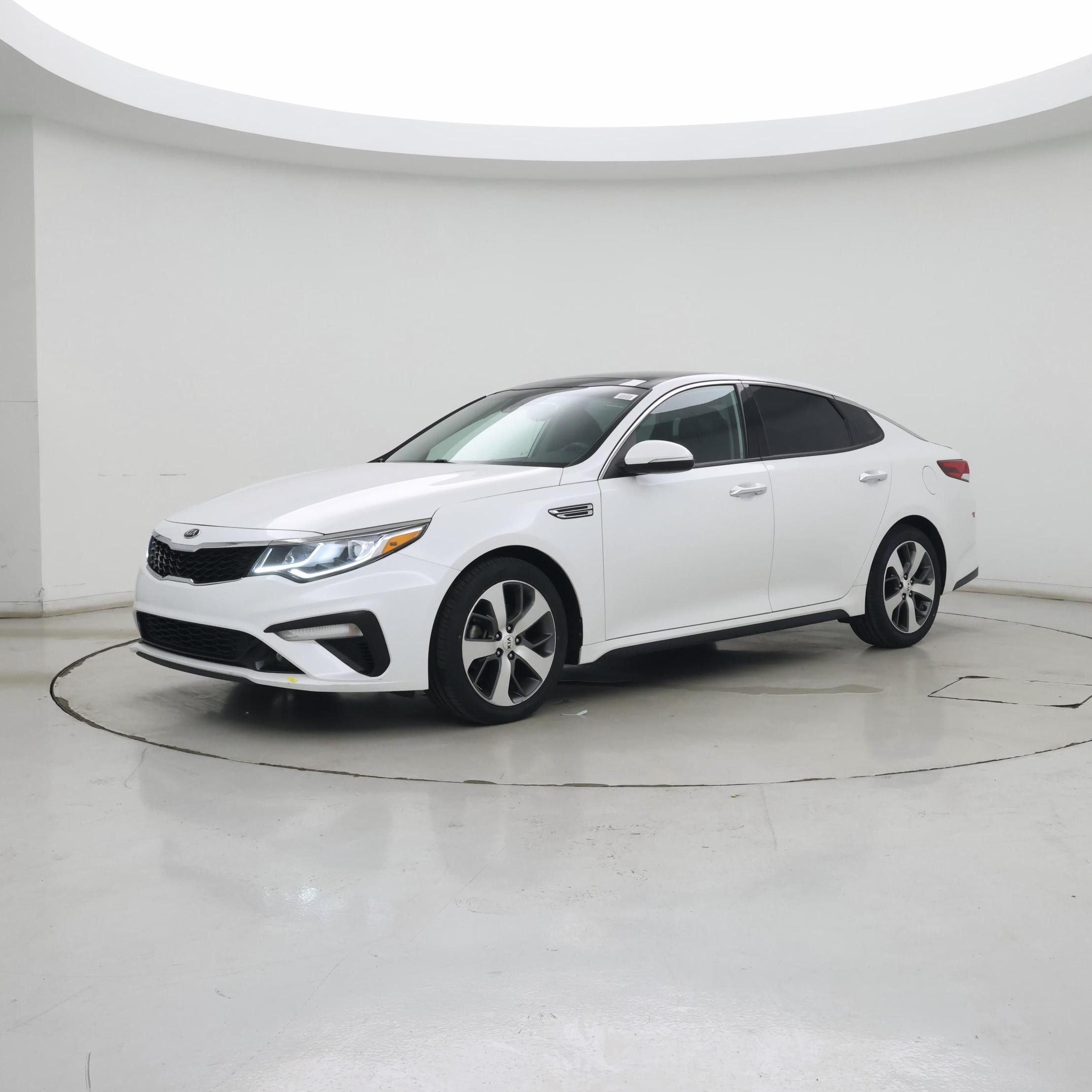 Thumbnail: 2019 Kia Optima - 5