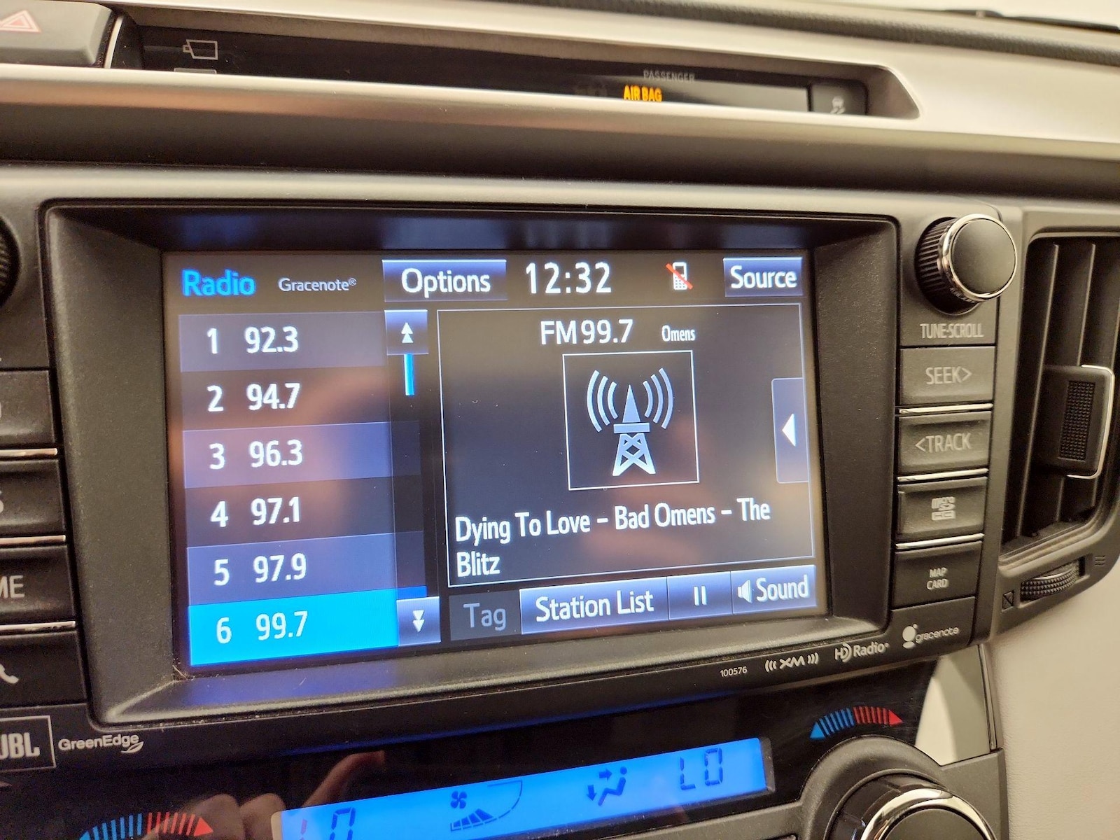 2016 Toyota RAV4 Limited - Photo 16