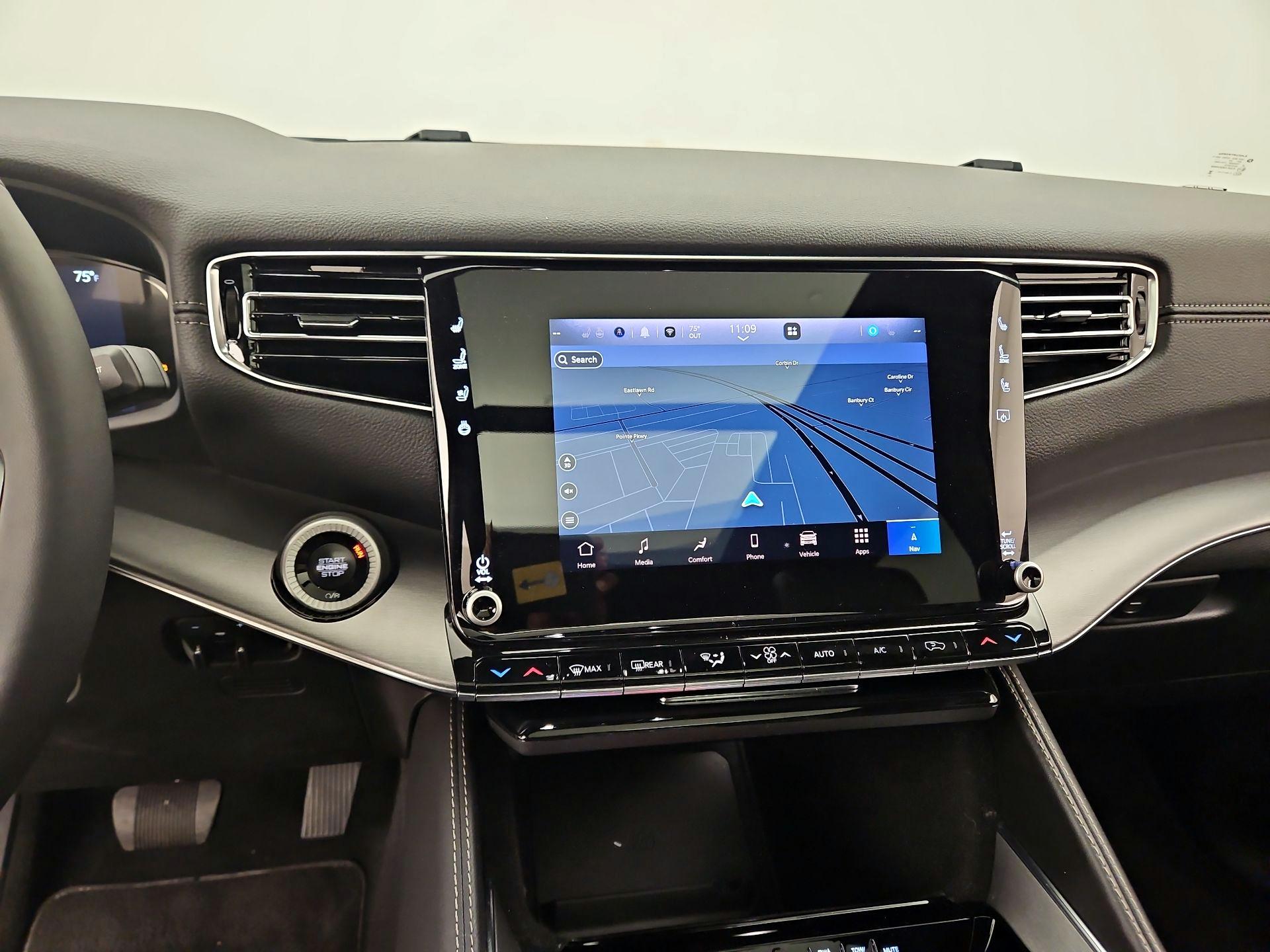 Thumbnail: 2024 Jeep Wagoneer - 14