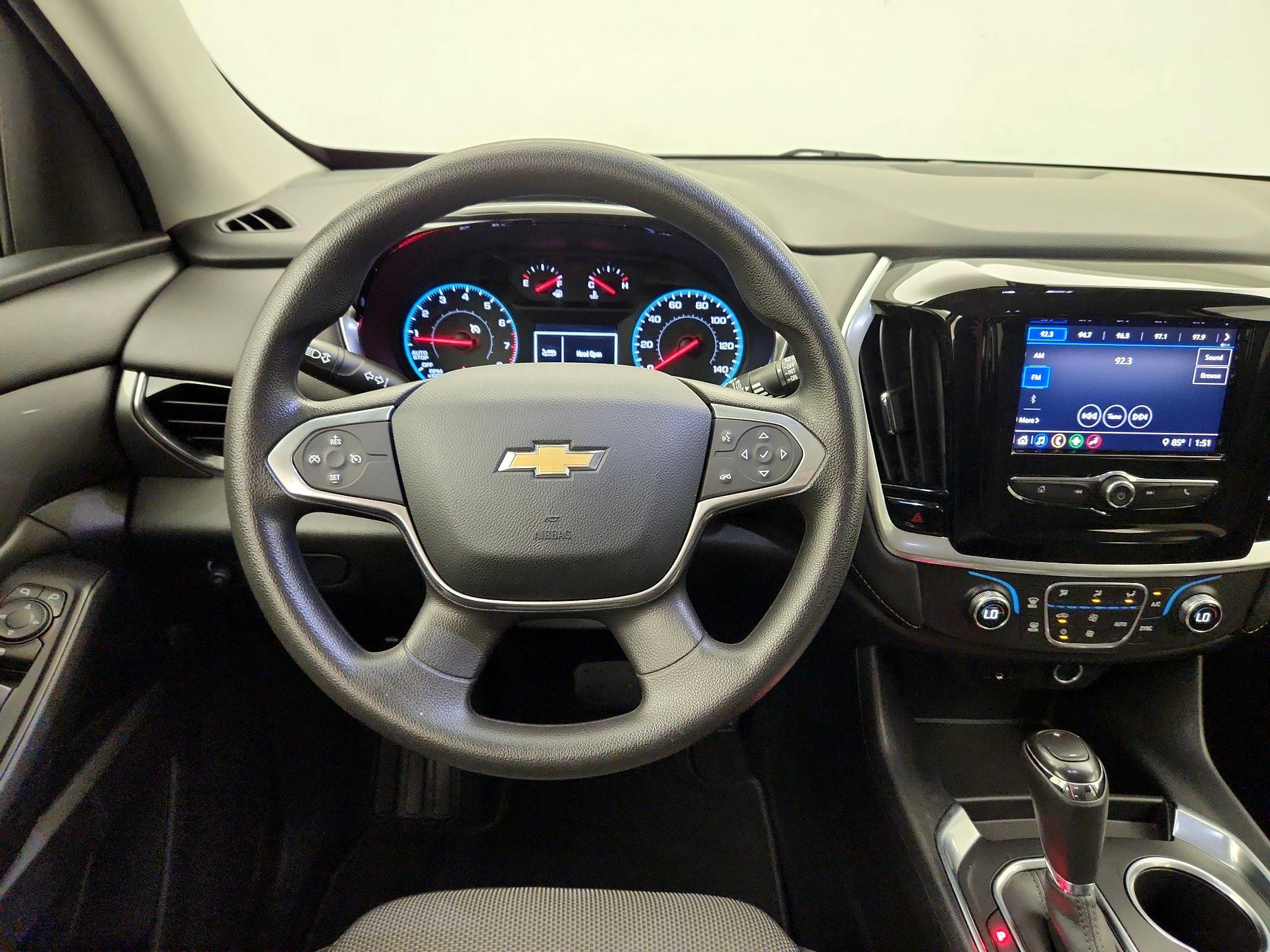 Thumbnail: 2020 Chevrolet Traverse - 10