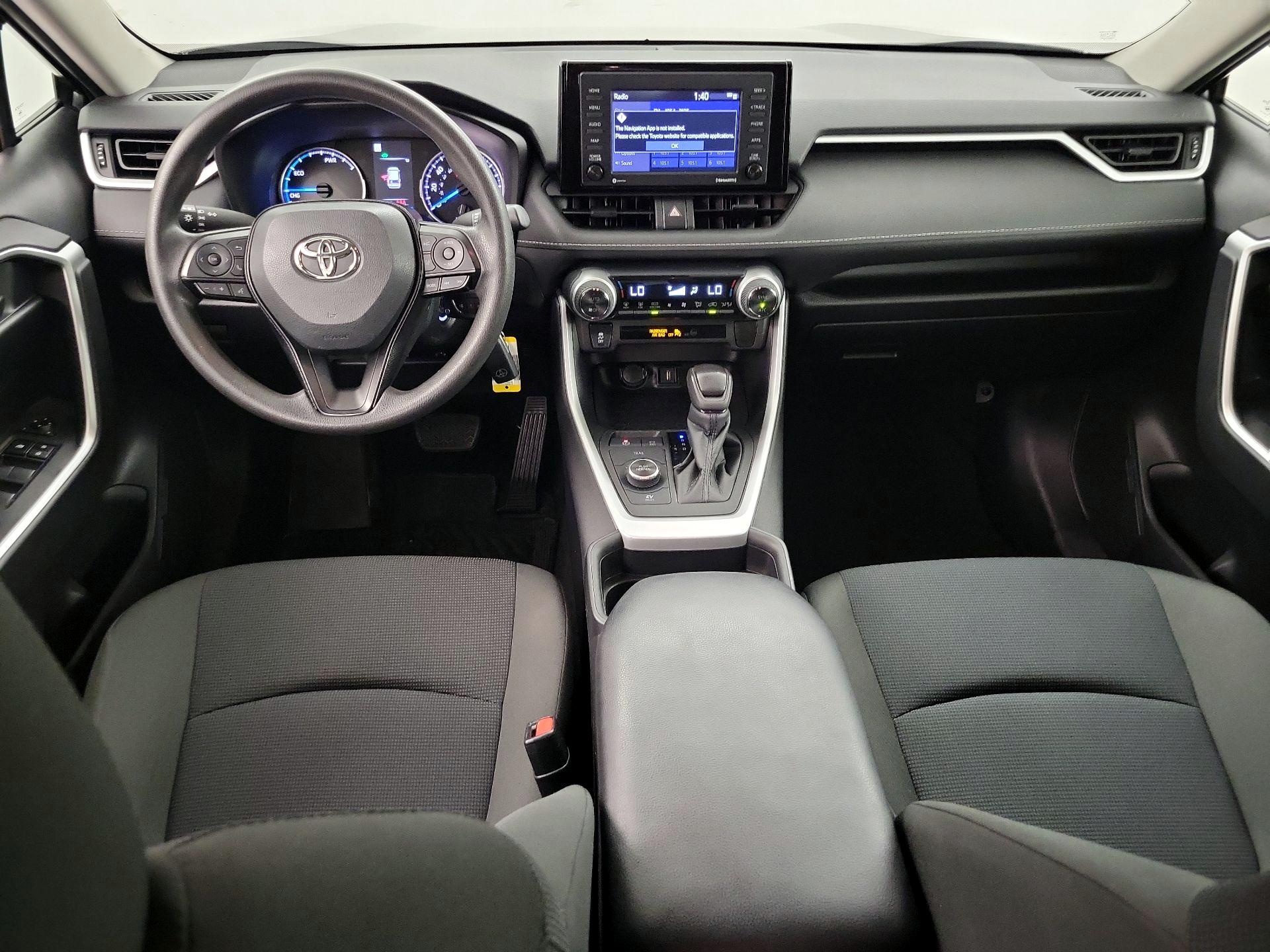 Thumbnail: 2021 Toyota RAV4 - 9