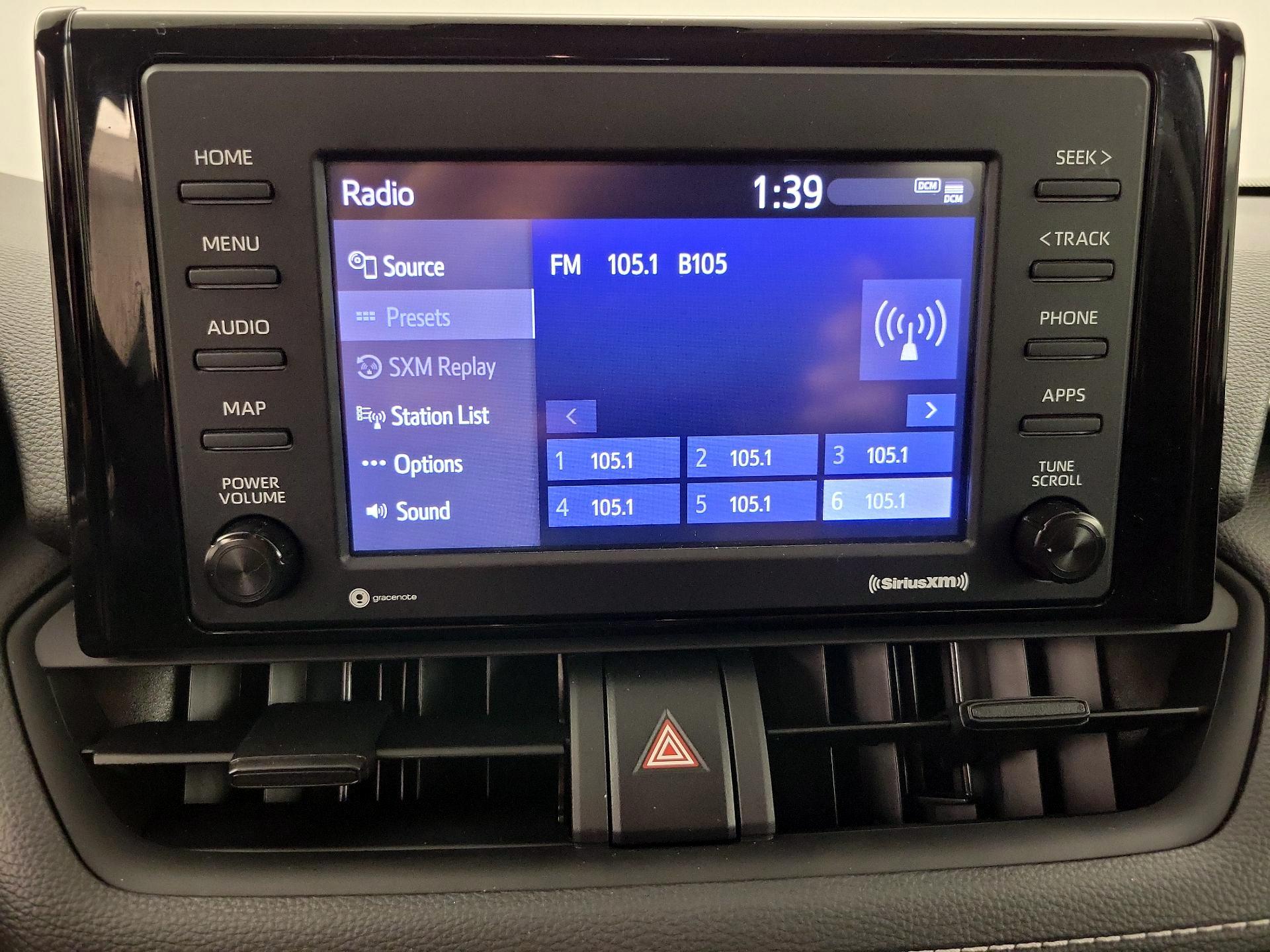 Thumbnail: 2021 Toyota RAV4 - 16