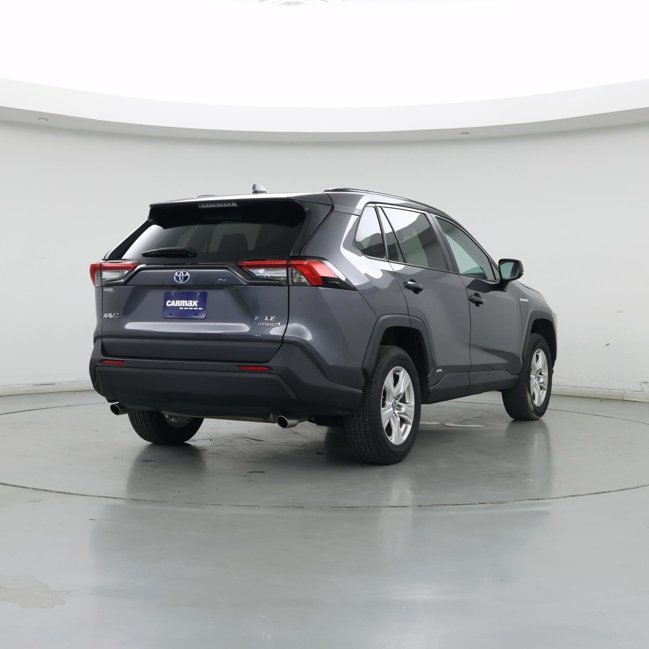 Thumbnail: 2021 Toyota RAV4 - 8