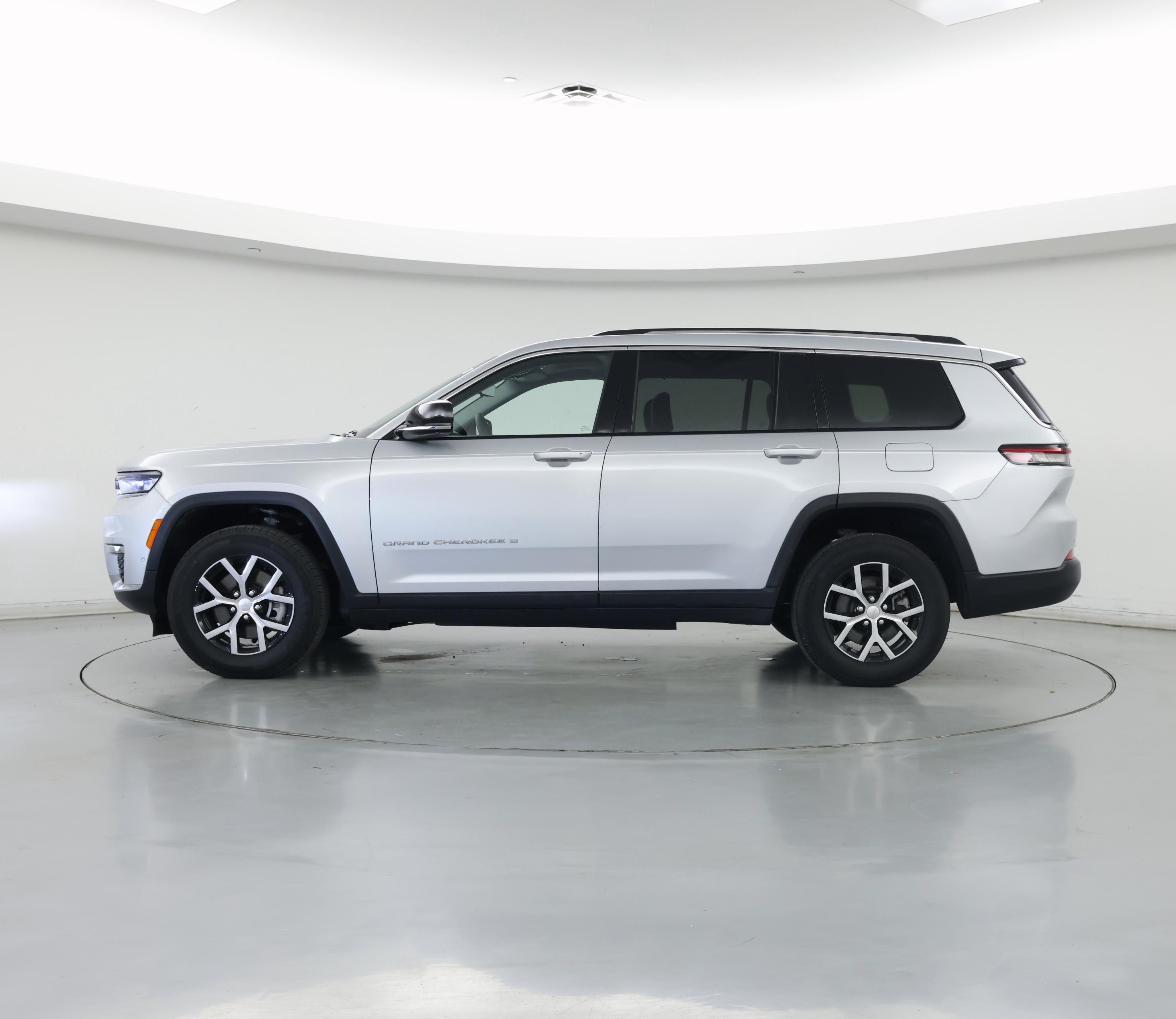 Thumbnail: 2023 Jeep Grand Cherokee L - 3