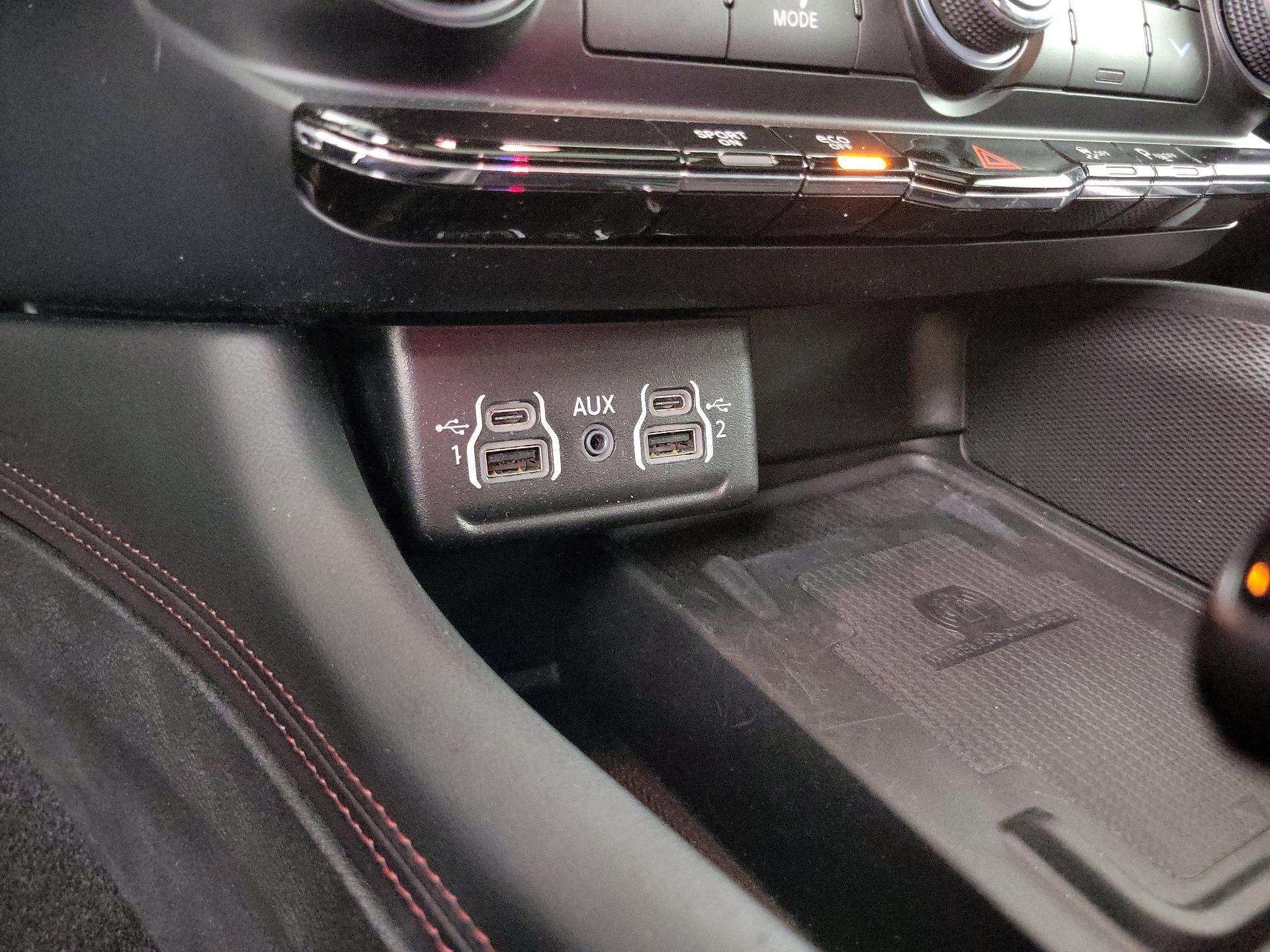 Thumbnail: 2022 Dodge Durango - 19