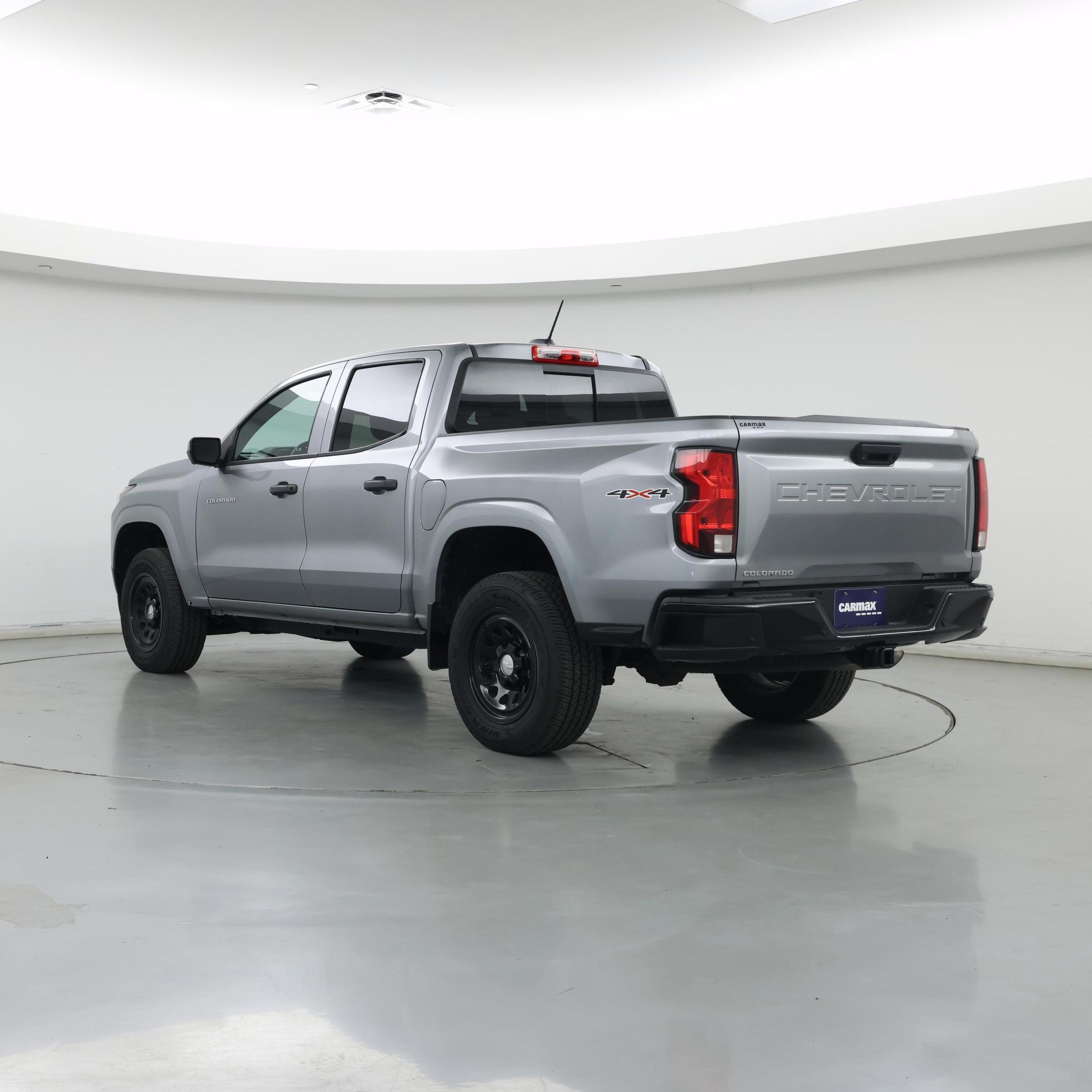 Thumbnail: 2023 Chevrolet Colorado - 2