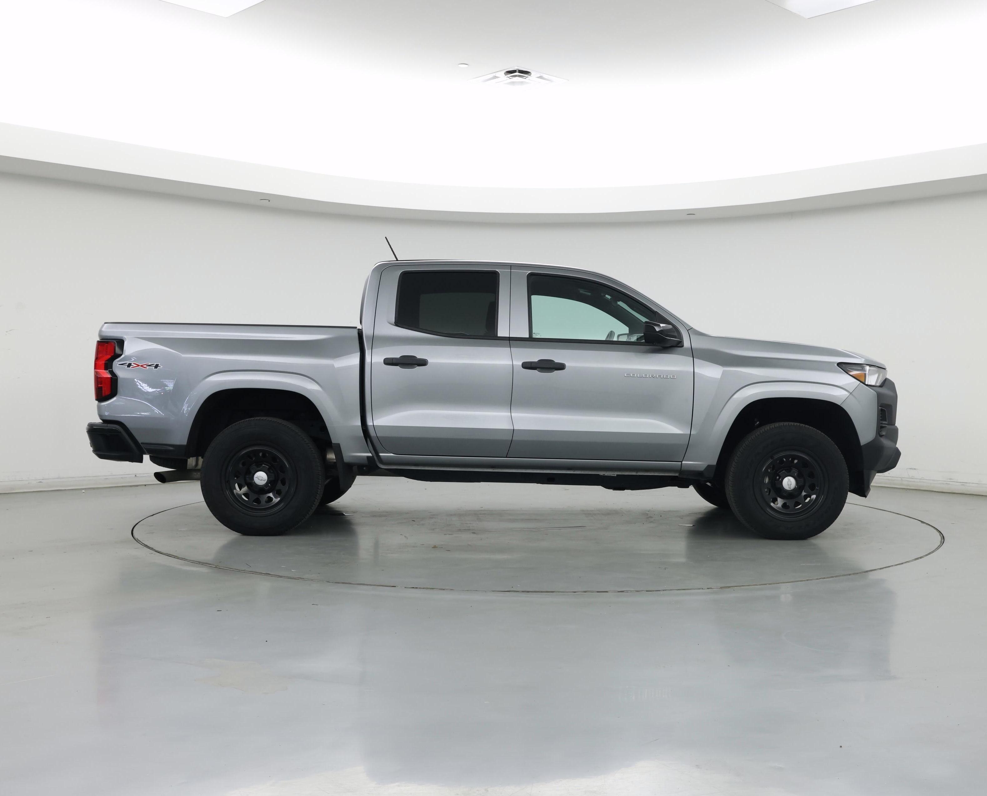 Thumbnail: 2023 Chevrolet Colorado - 7