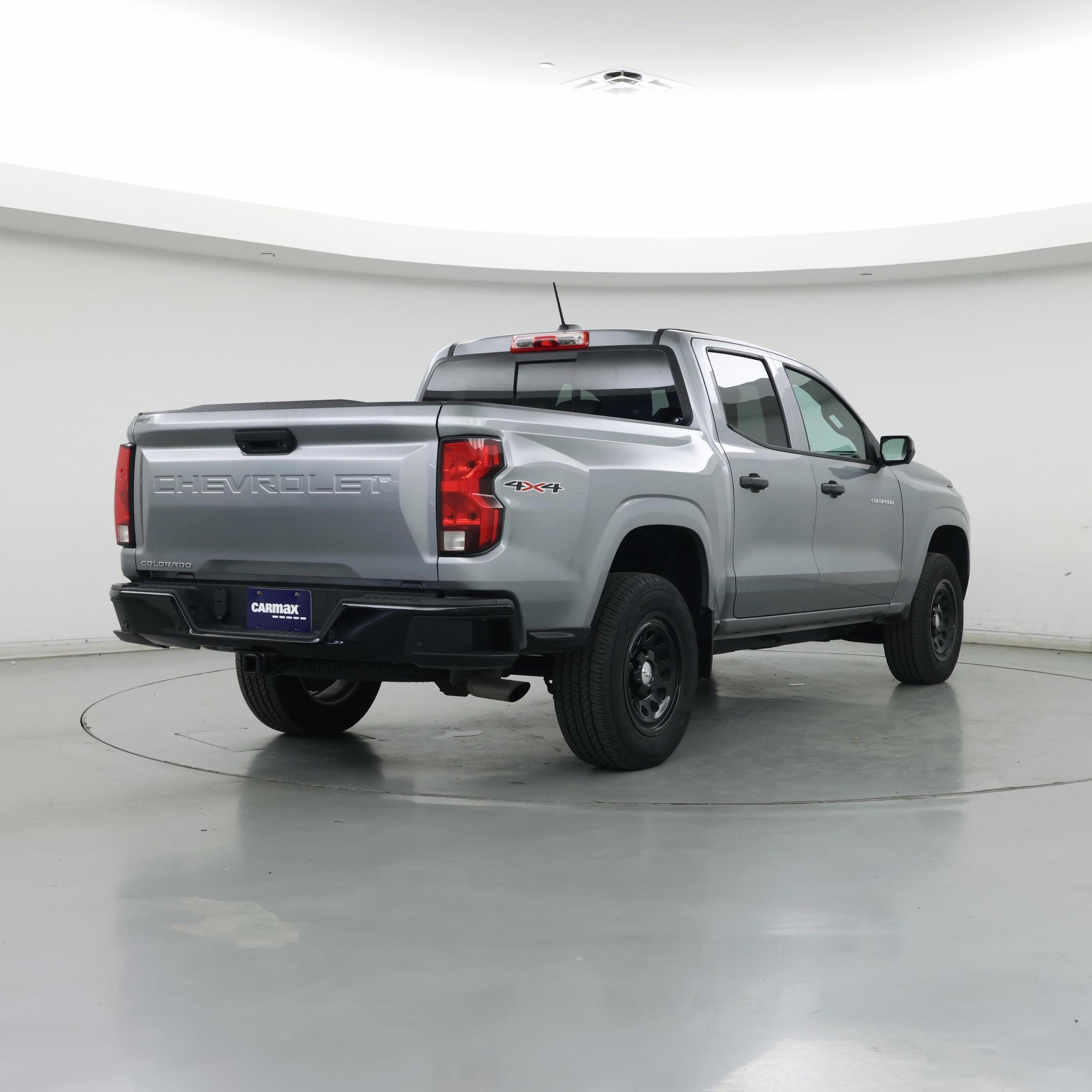 Thumbnail: 2023 Chevrolet Colorado - 8
