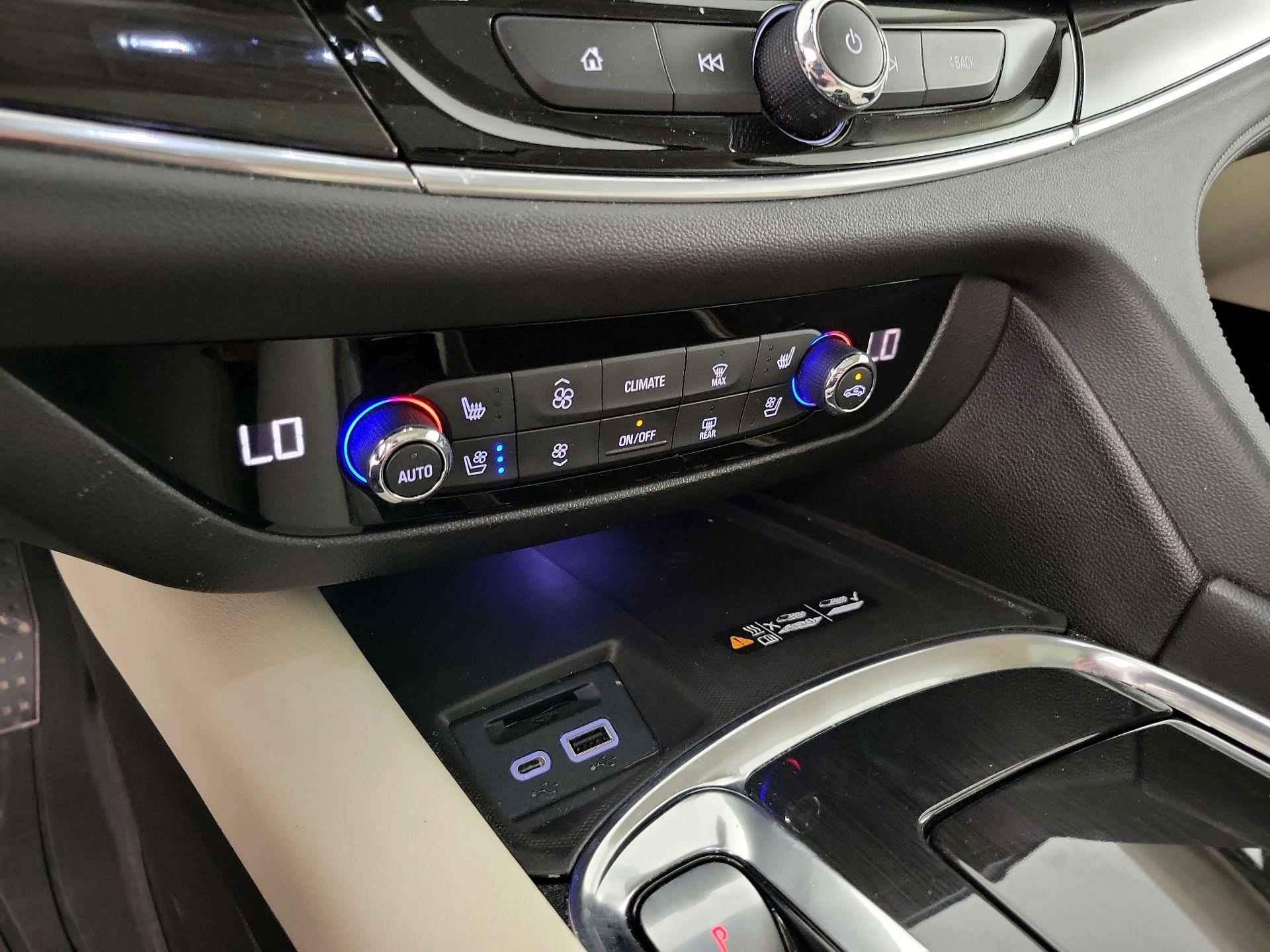 Thumbnail: 2022 Buick Enclave - 16