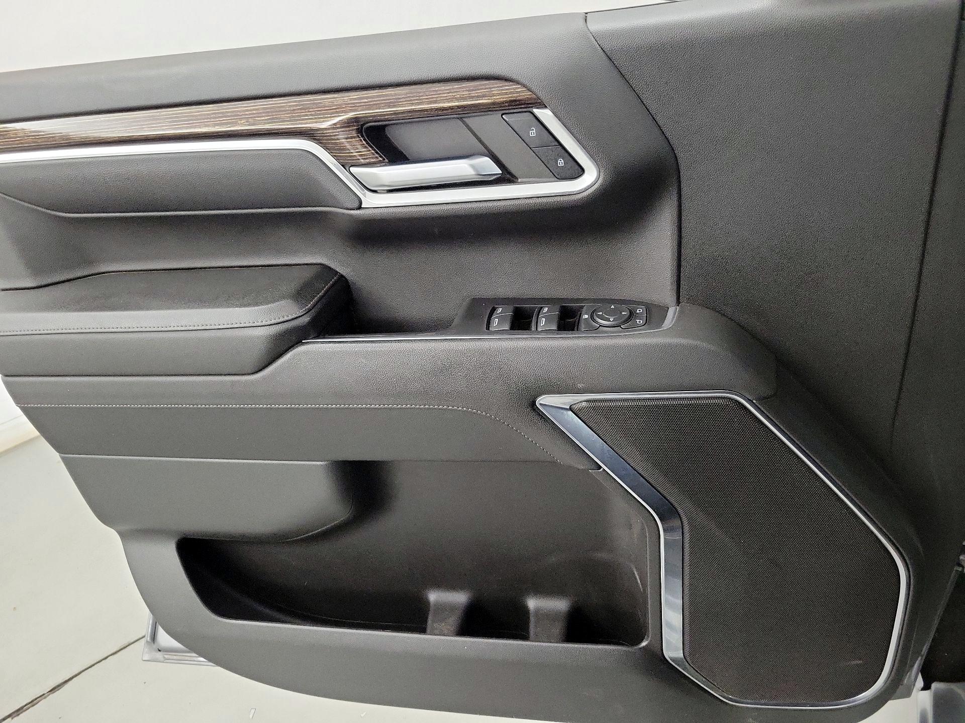 Thumbnail: 2023 GMC Sierra 1500 - 12