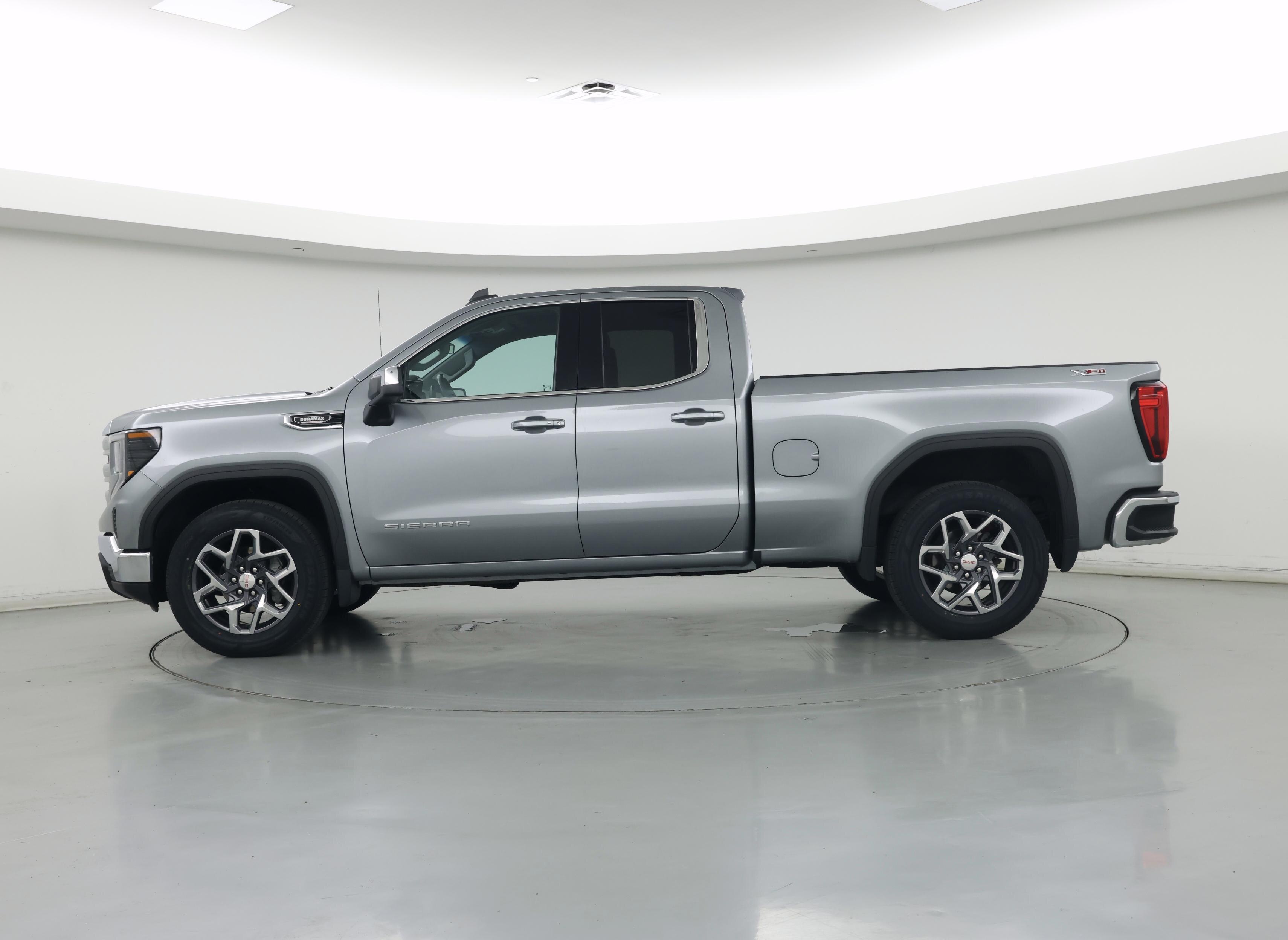 Thumbnail: 2023 GMC Sierra 1500 - 3