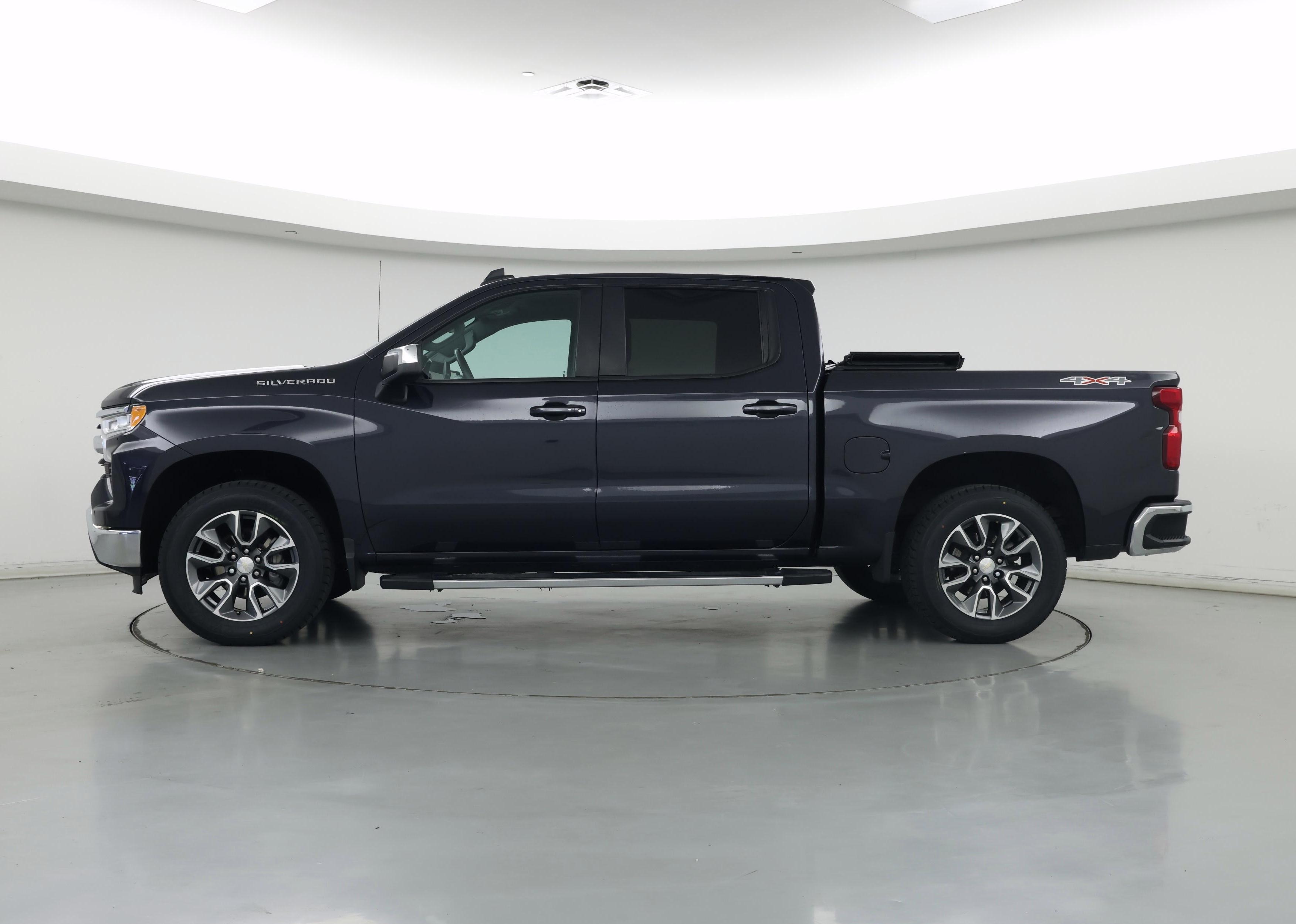 Thumbnail: 2023 Chevrolet Silverado 1500 - 3