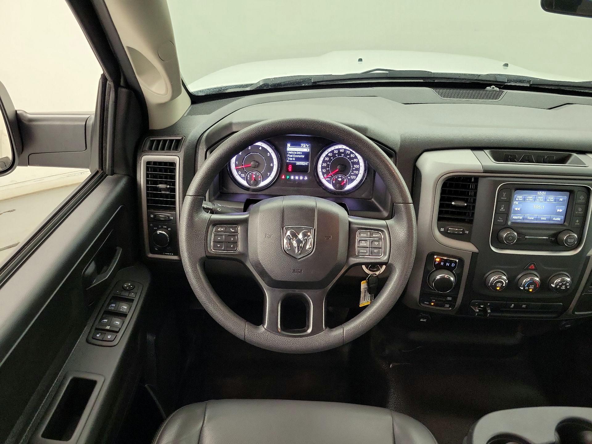 Thumbnail: 2024 RAM 1500 Classic - 10