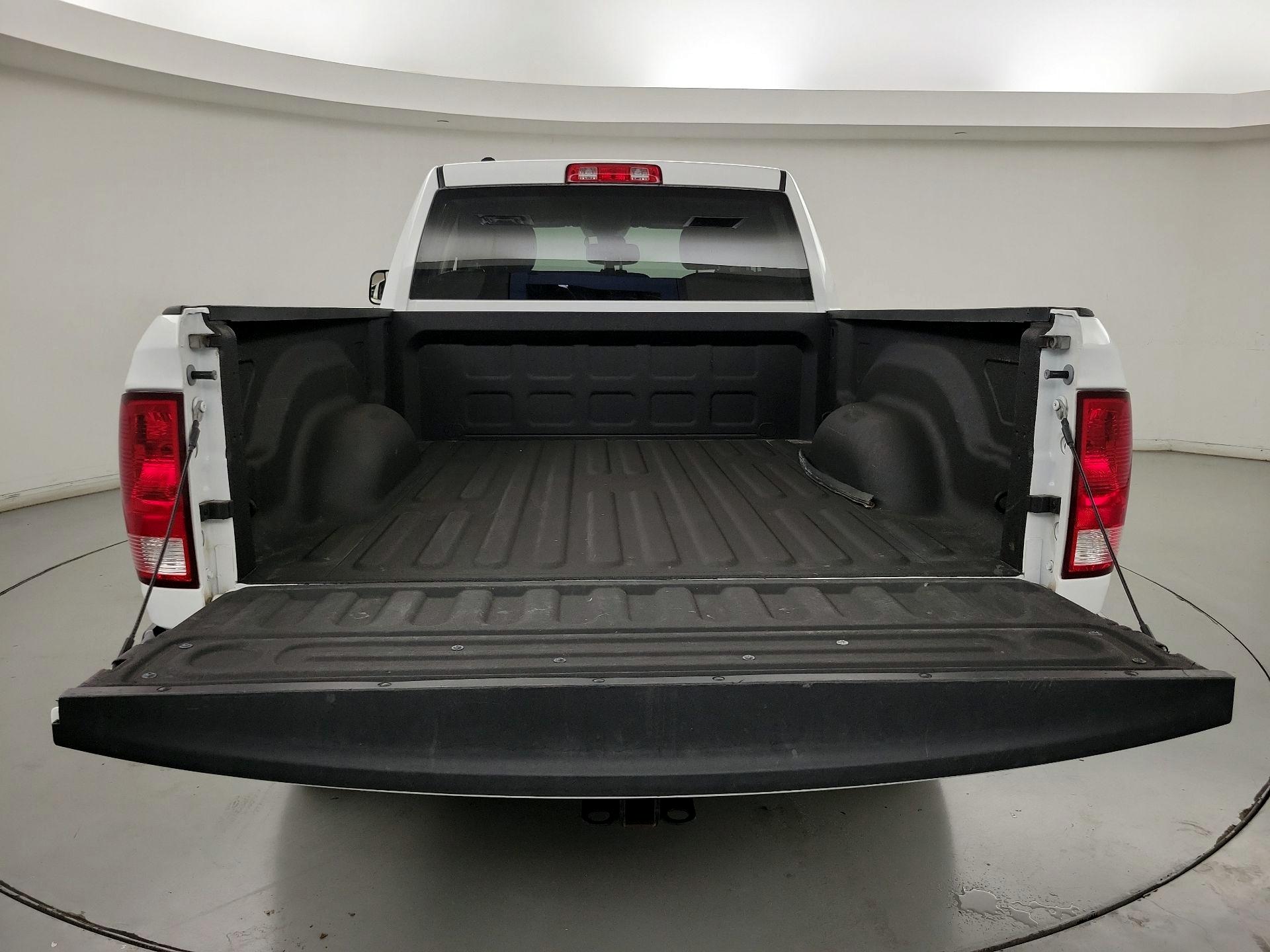 Thumbnail: 2024 RAM 1500 Classic - 20