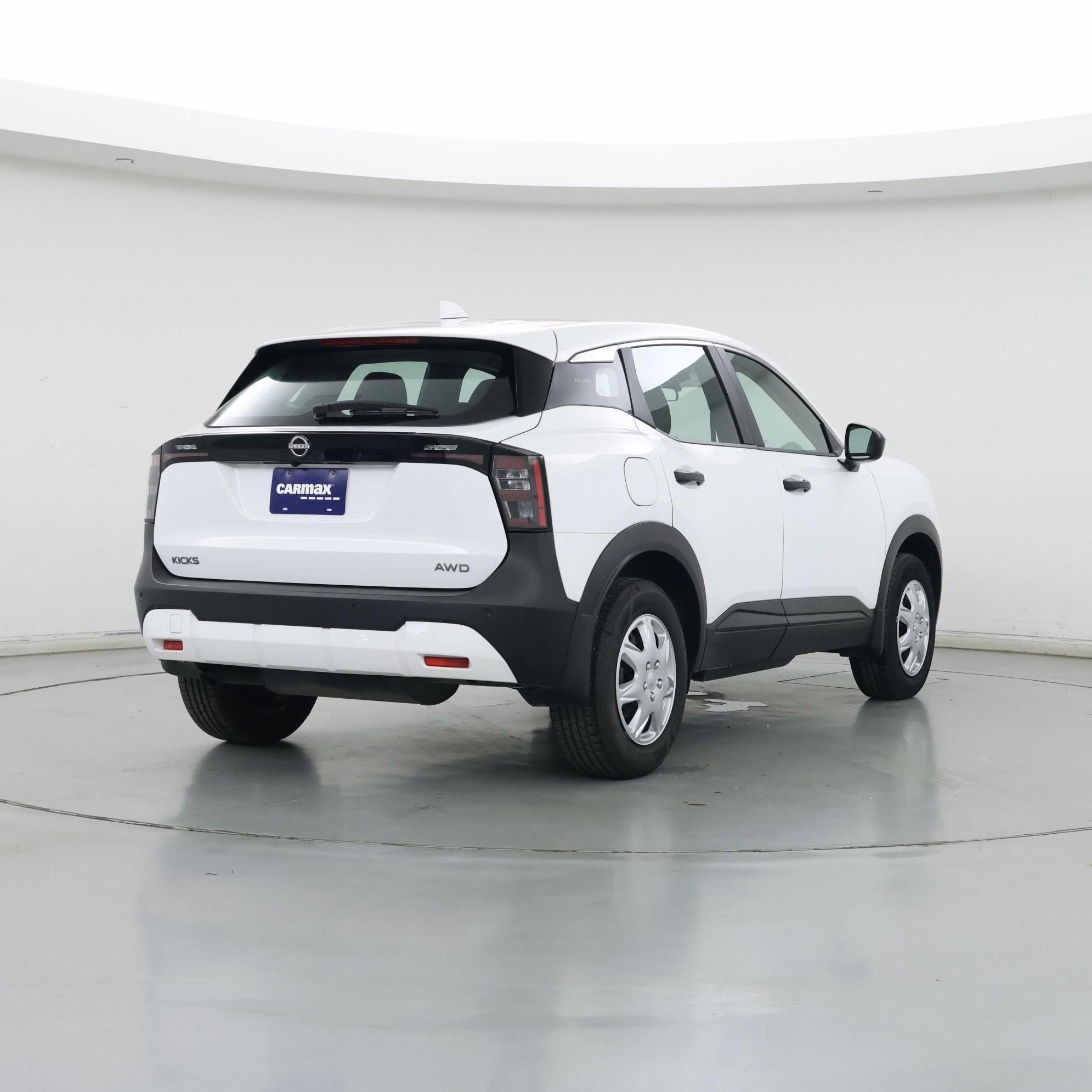 Thumbnail: 2025 Nissan Kicks - 8