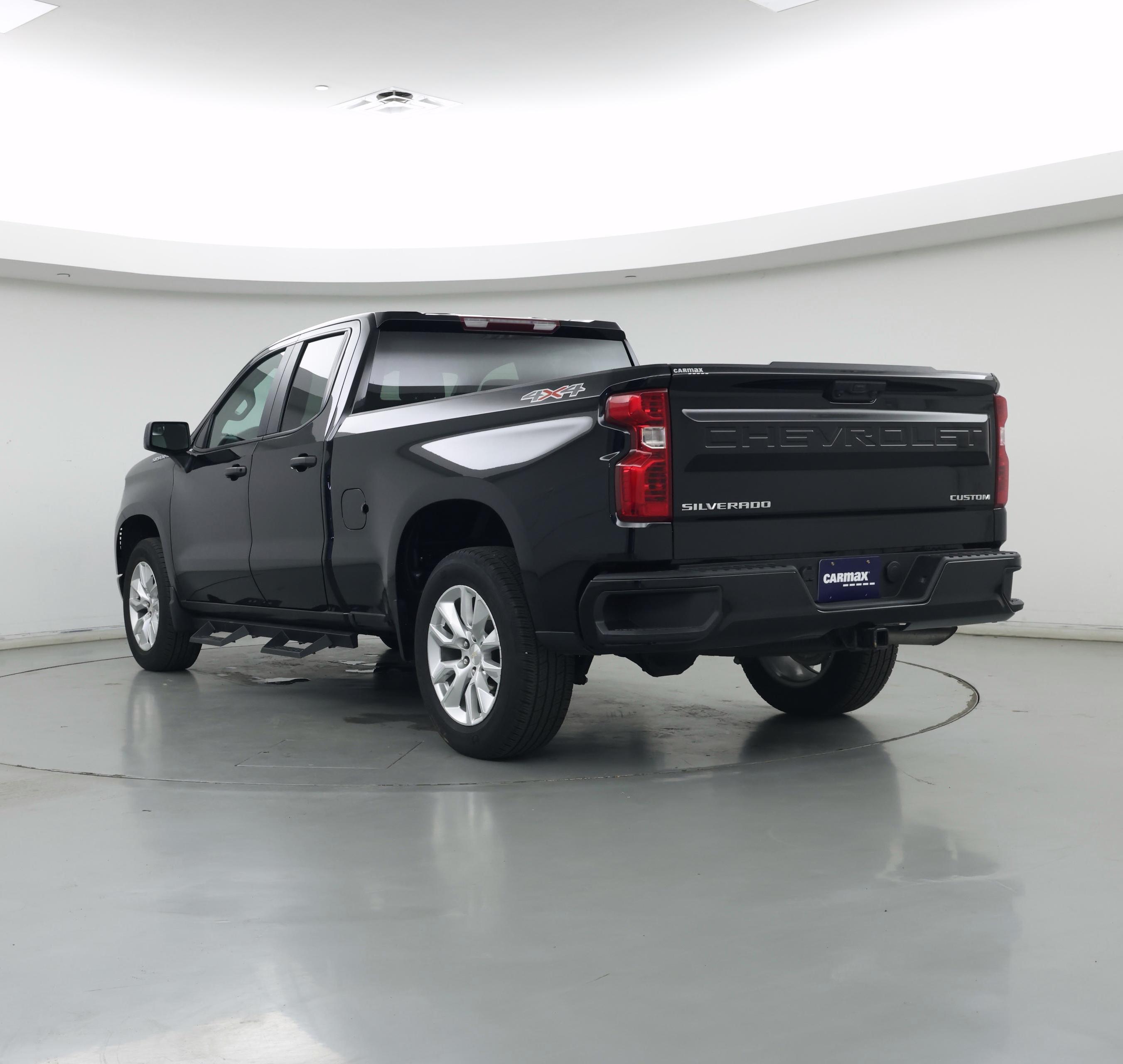 Thumbnail: 2024 Chevrolet Silverado 1500 - 2
