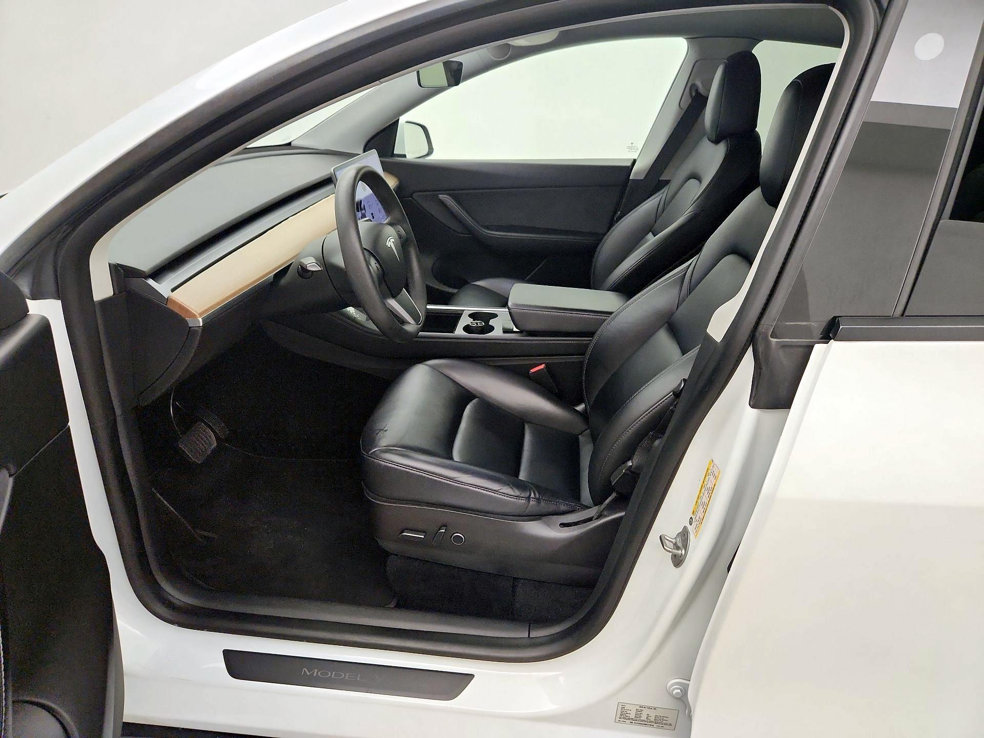 Thumbnail: 2021 Tesla Model Y - 11