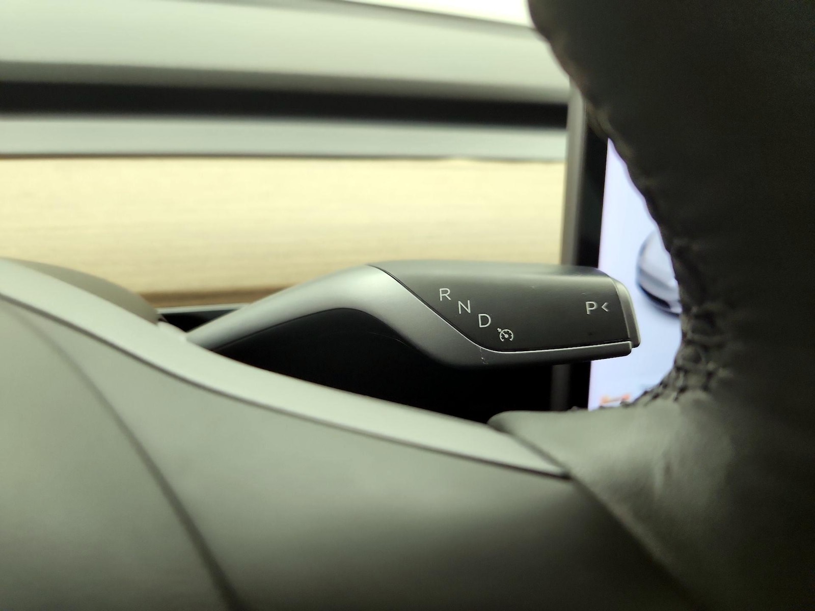2021 Tesla Model Y Long Range - Photo 18