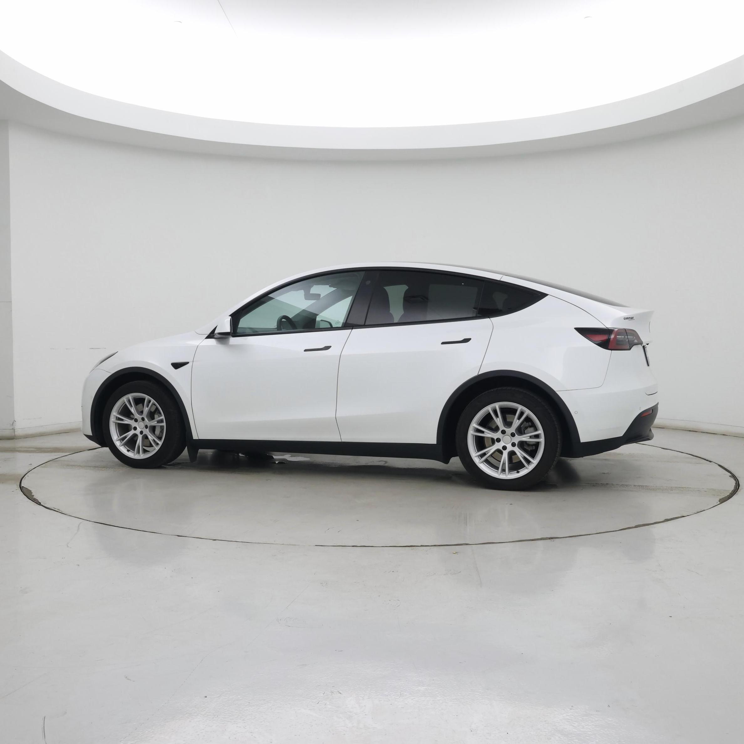 Thumbnail: 2021 Tesla Model Y - 3