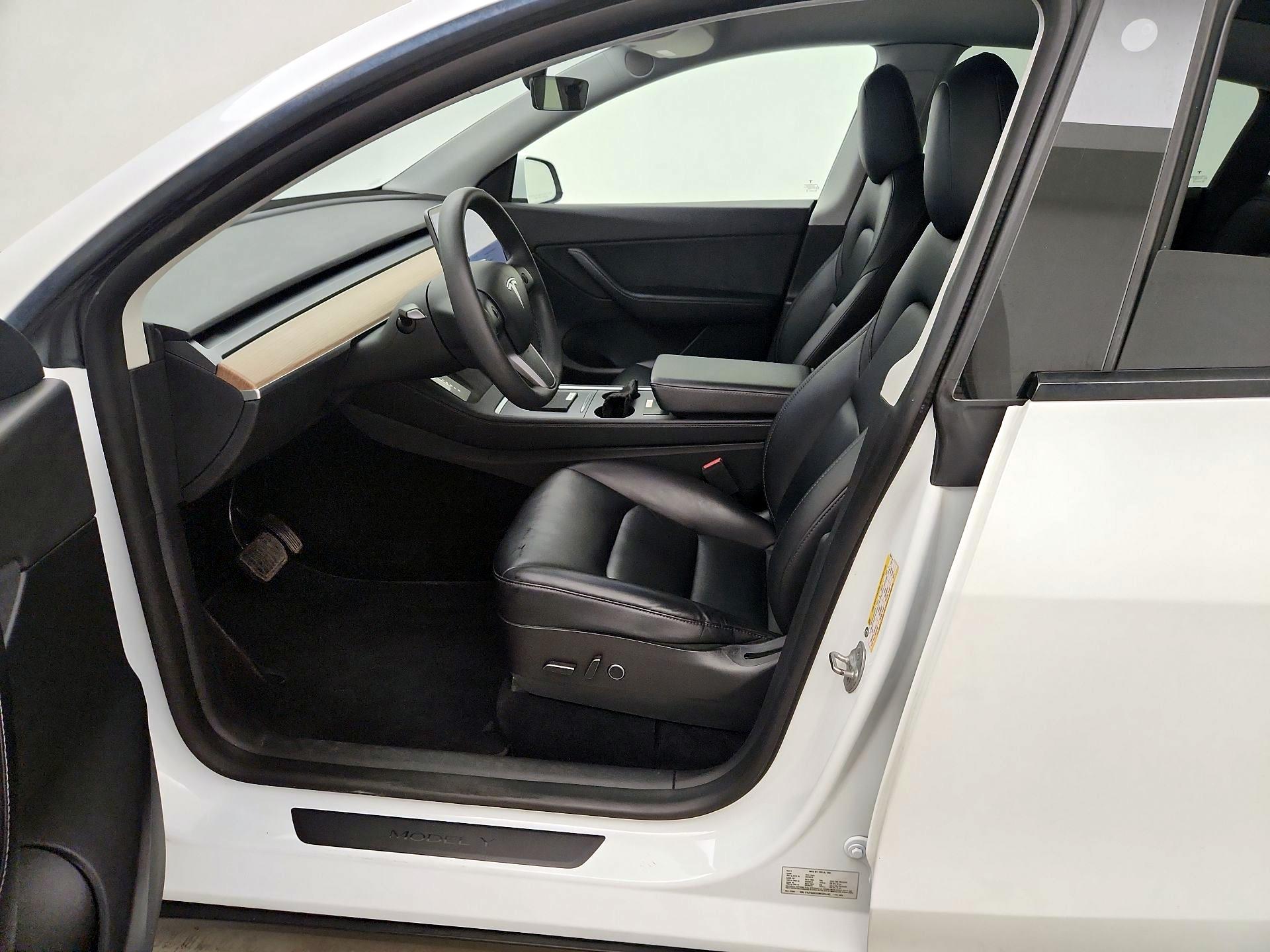Thumbnail: 2021 Tesla Model Y - 11