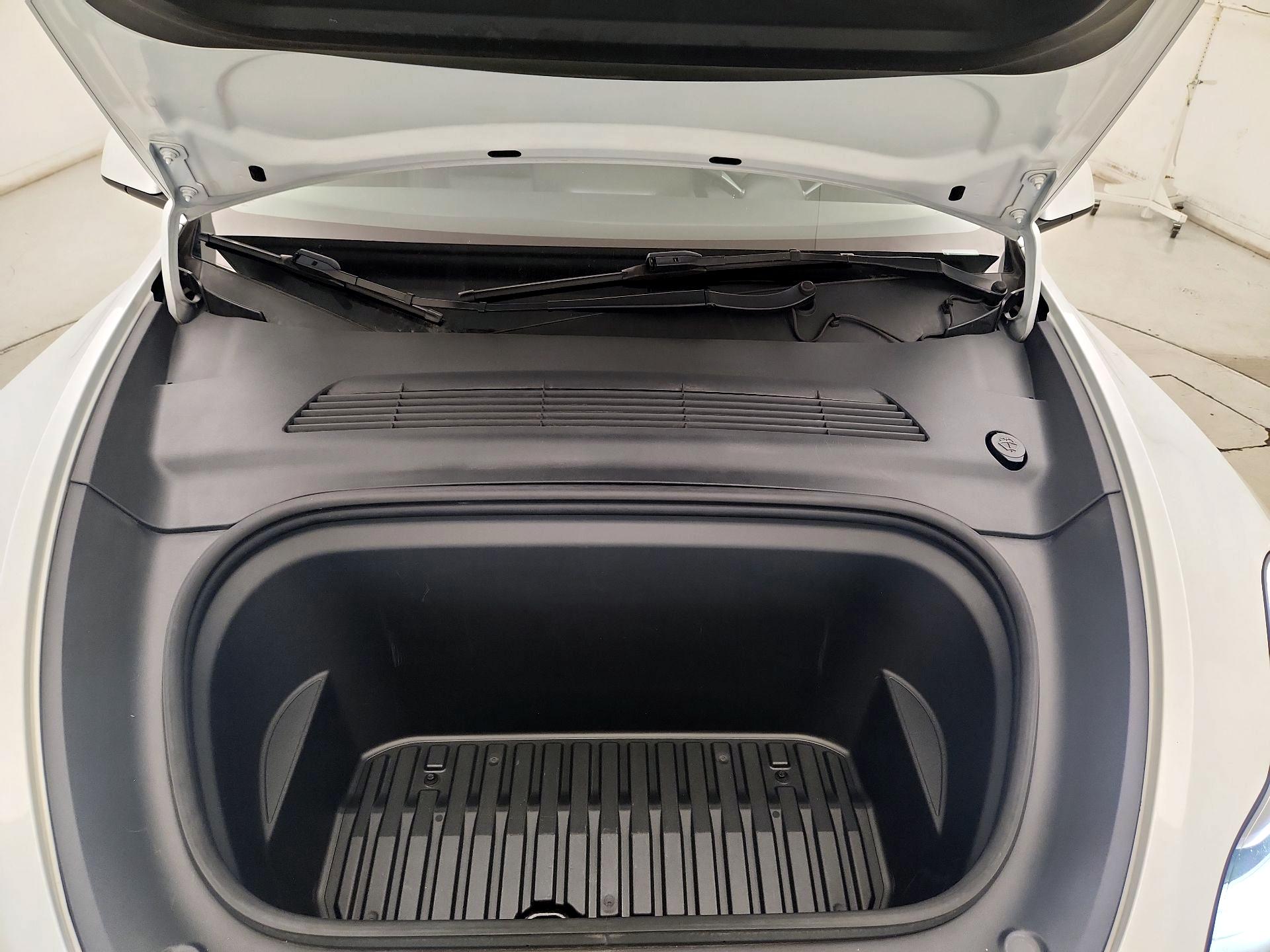 Thumbnail: 2021 Tesla Model Y - 20