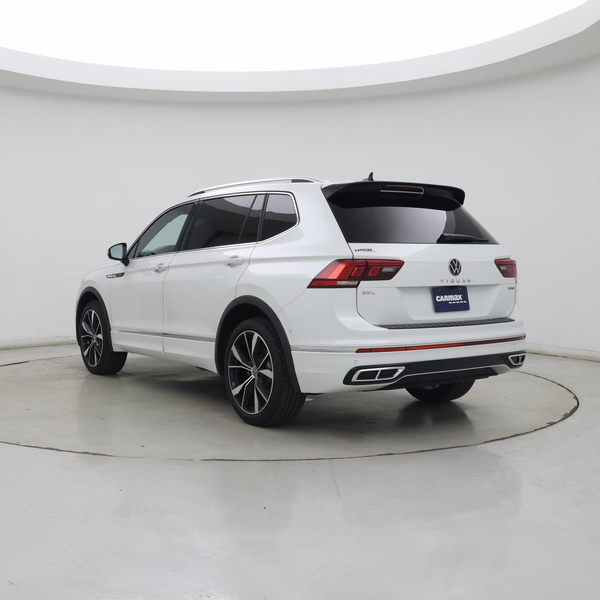 Thumbnail: 2024 Volkswagen Tiguan - 2