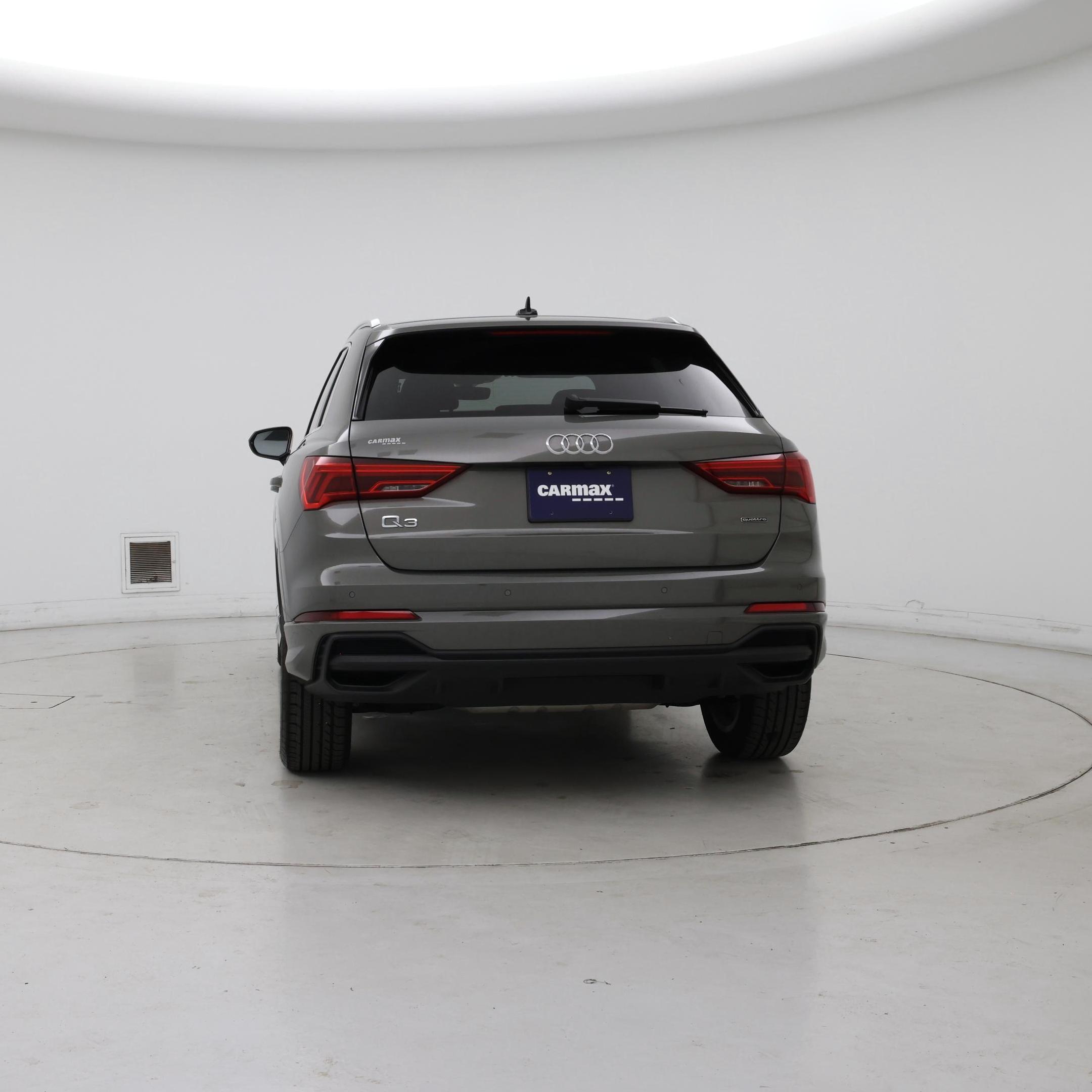 Thumbnail: 2023 Audi Q3 - 6