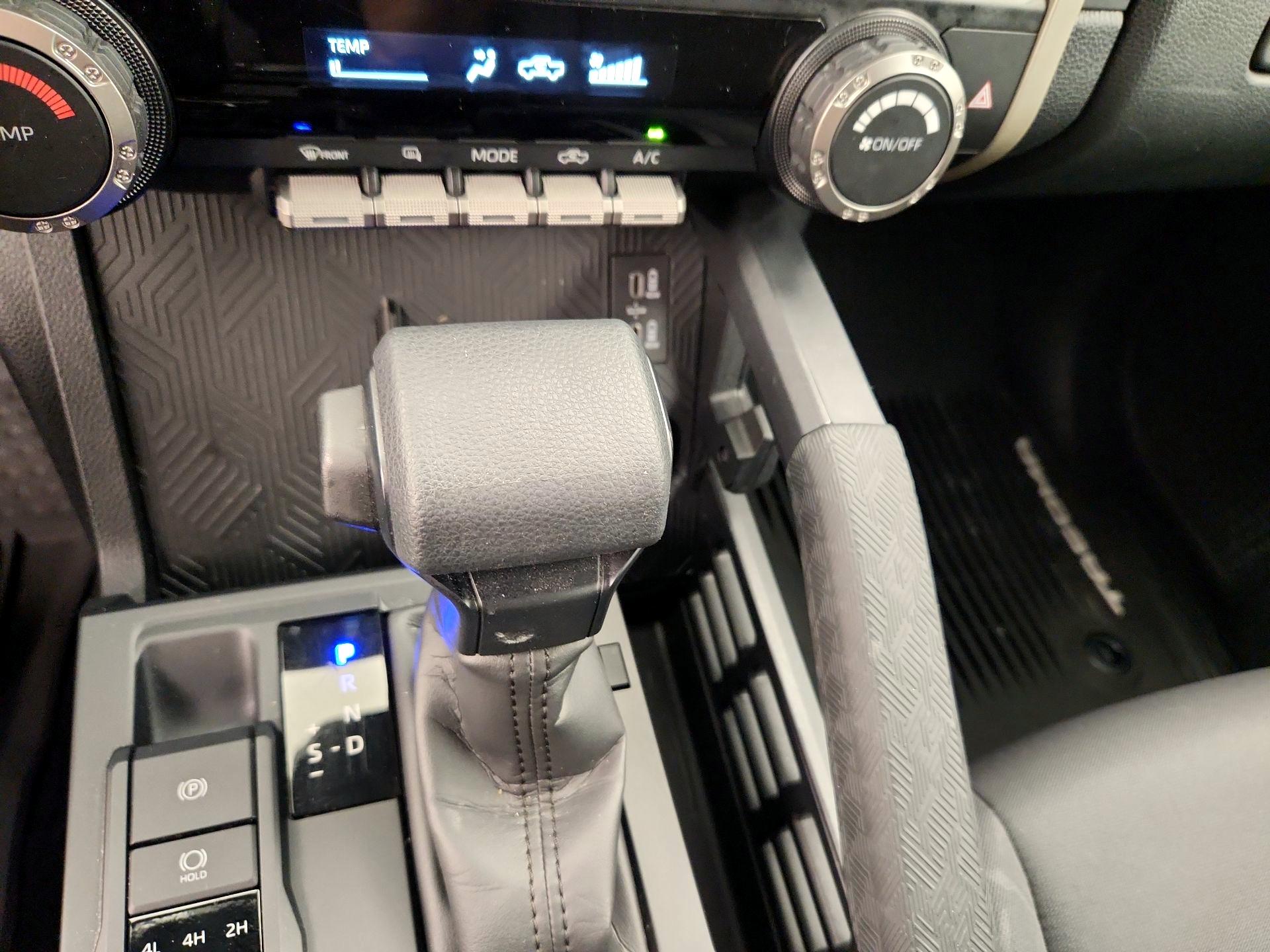 Thumbnail: 2024 Toyota Tacoma - 17